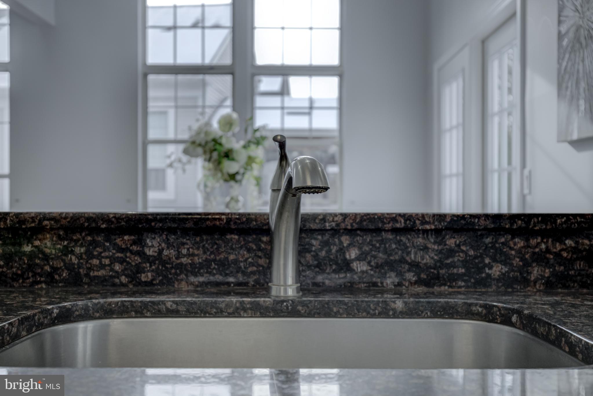 COUNTRYSIDE - Residential