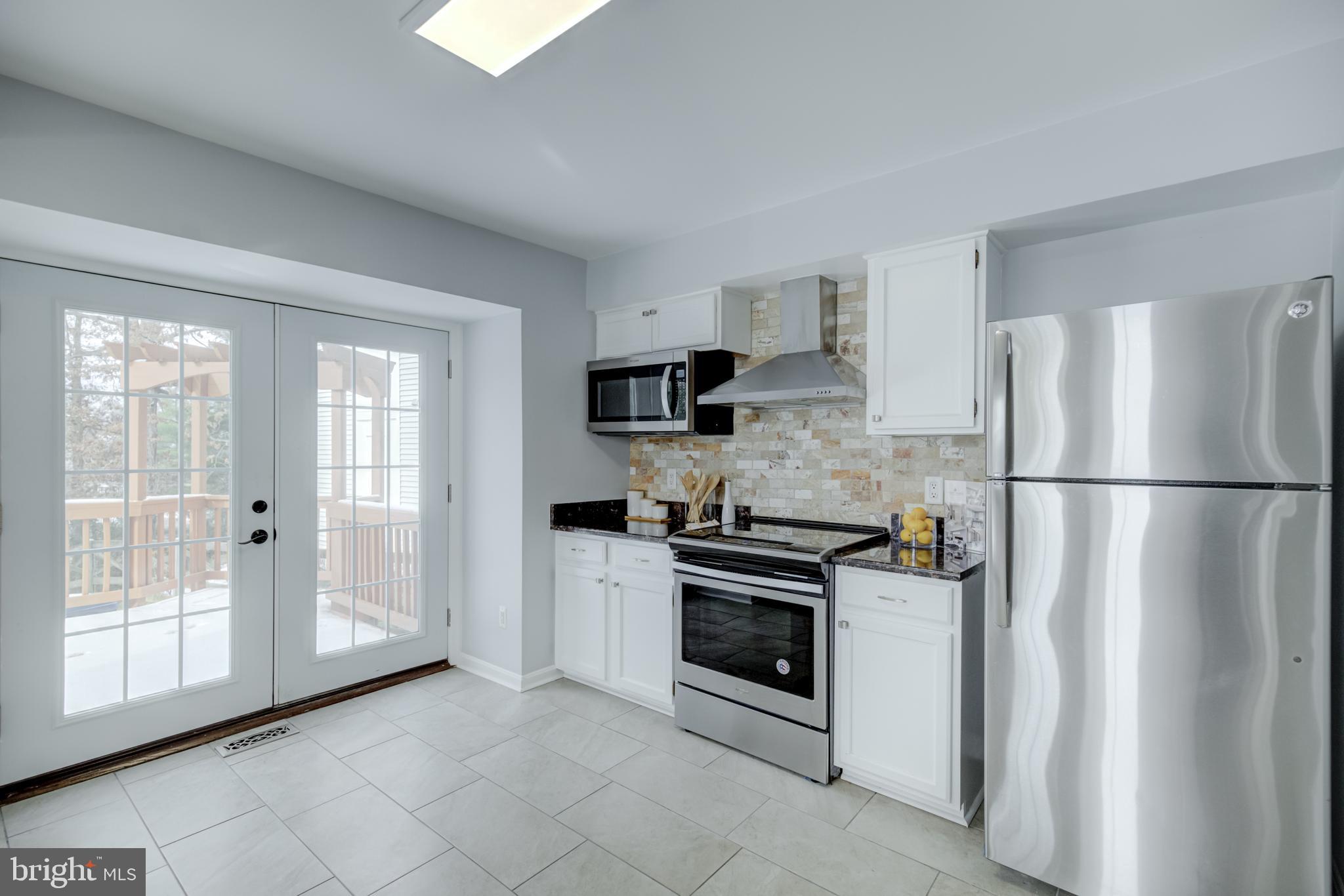 COUNTRYSIDE - Residential