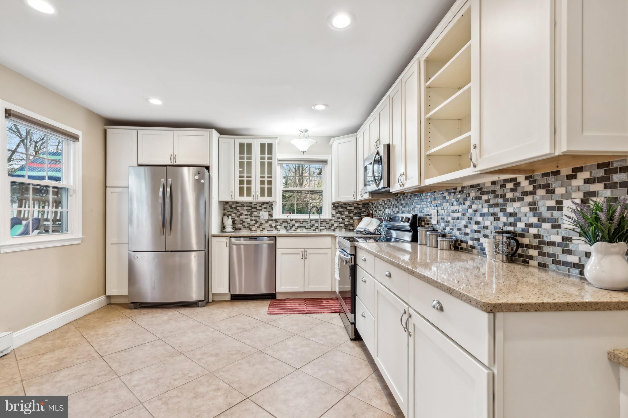 CAPE ST CLAIRE - Residential