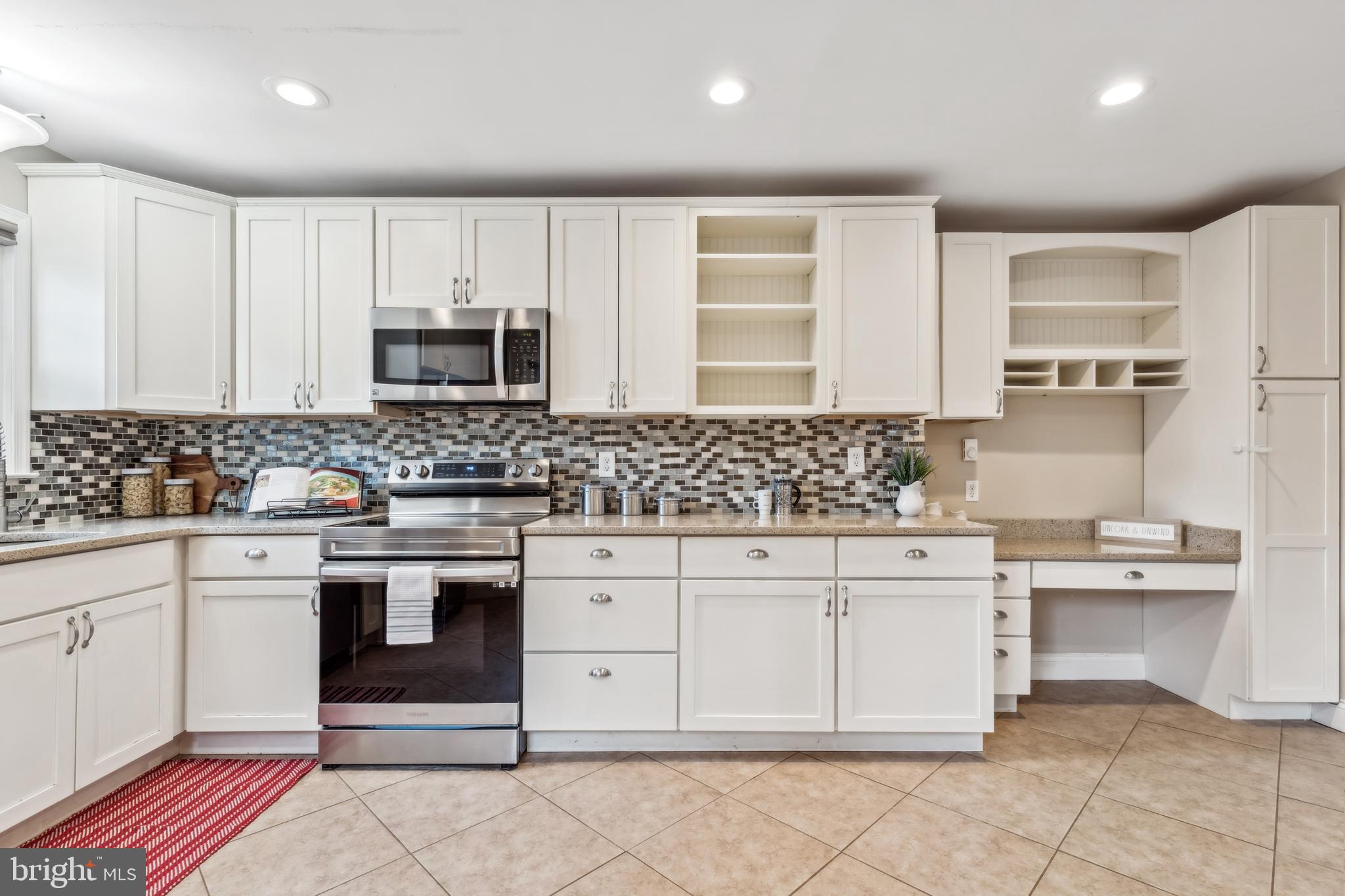 CAPE ST CLAIRE - Residential