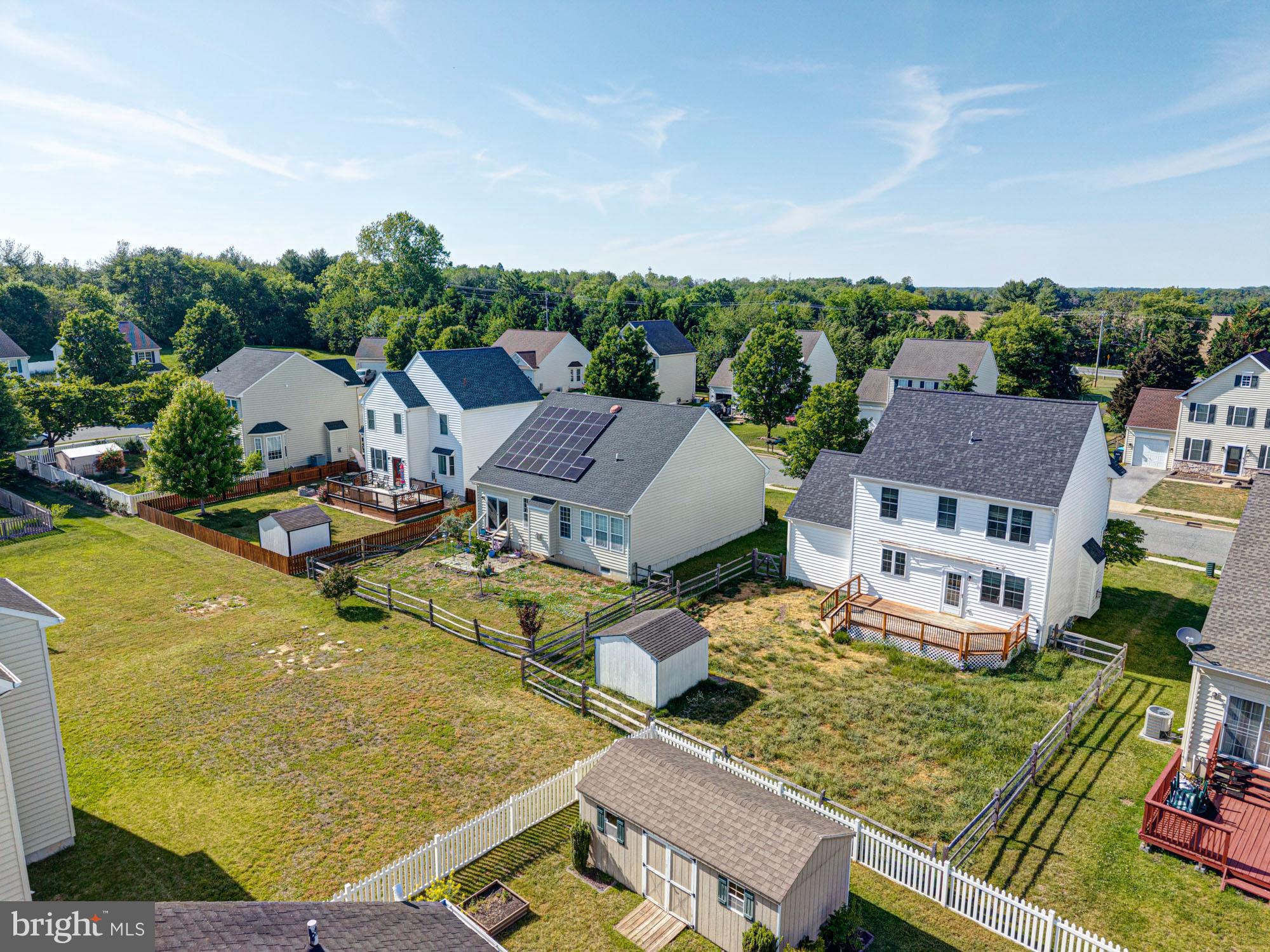 BOMBAY WOODS - Residential