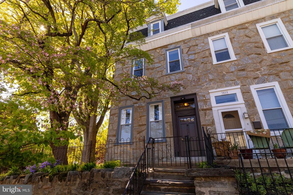 Photo of 3521 Ainslie Street, PHILADELPHIA, PA 19129 (MLS # PAPH2613380)