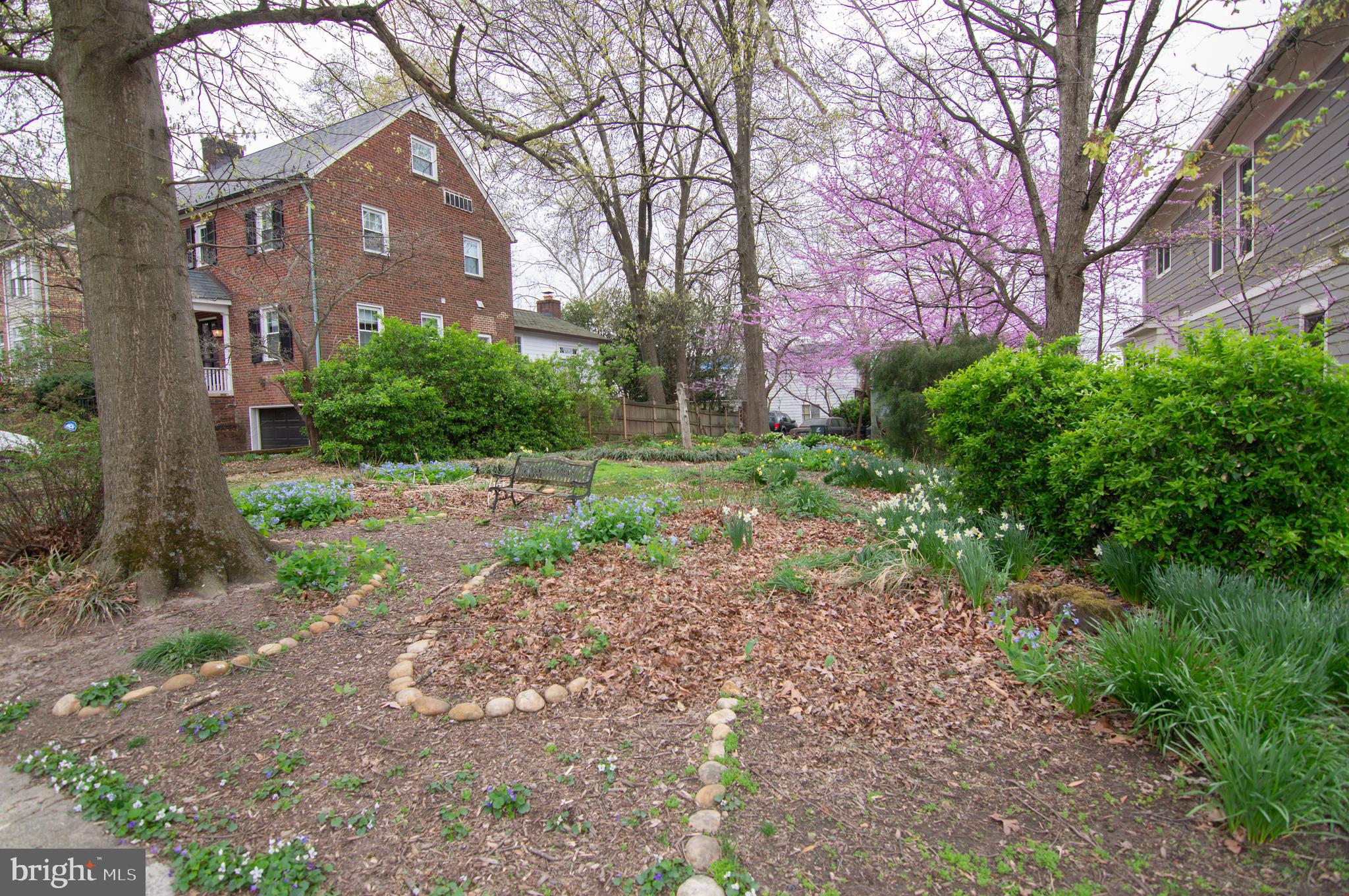 LIVINGSTON HEIGHTS - Residential