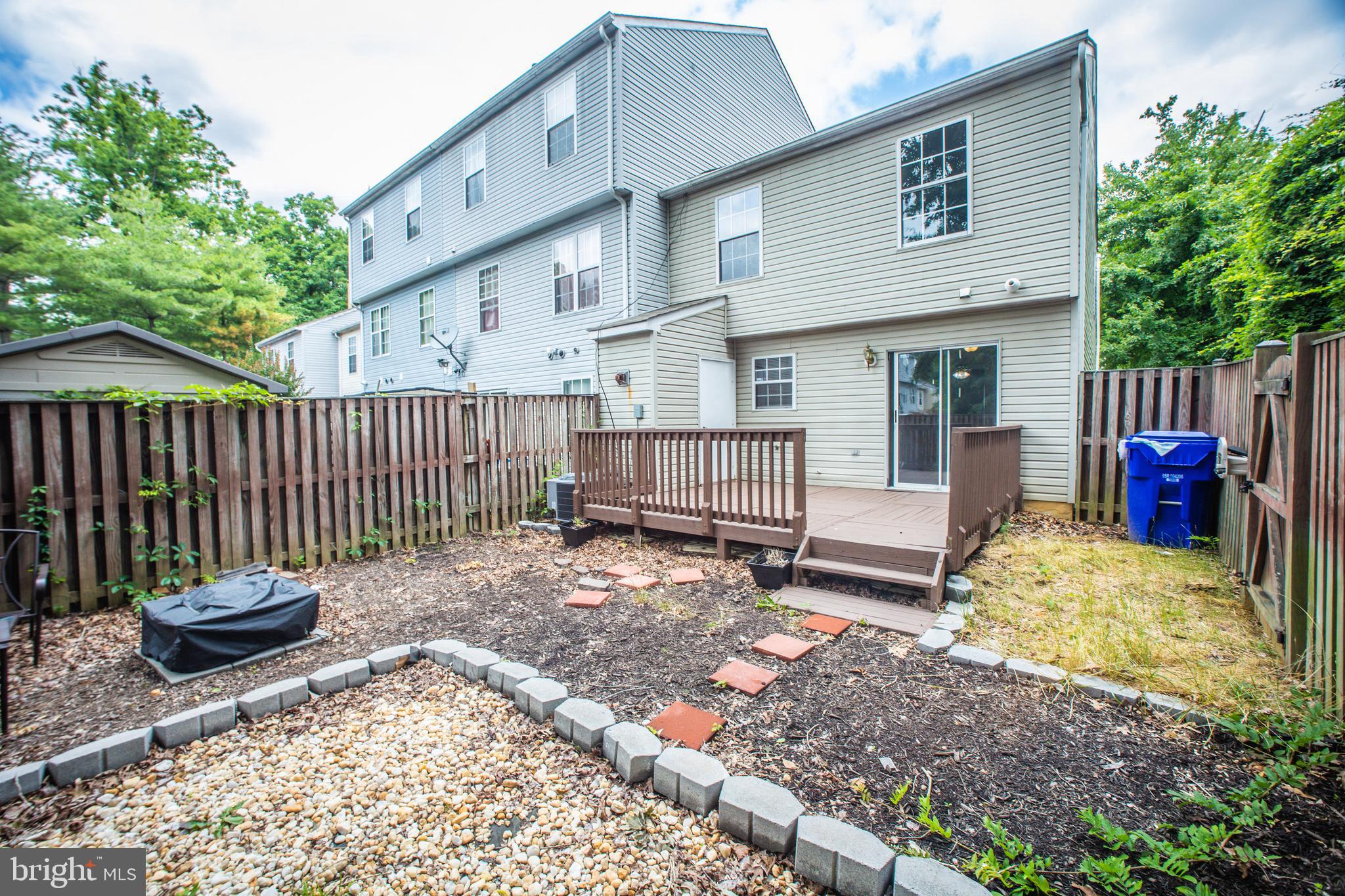 KINGSTON WOODS SUB - Residential Lease