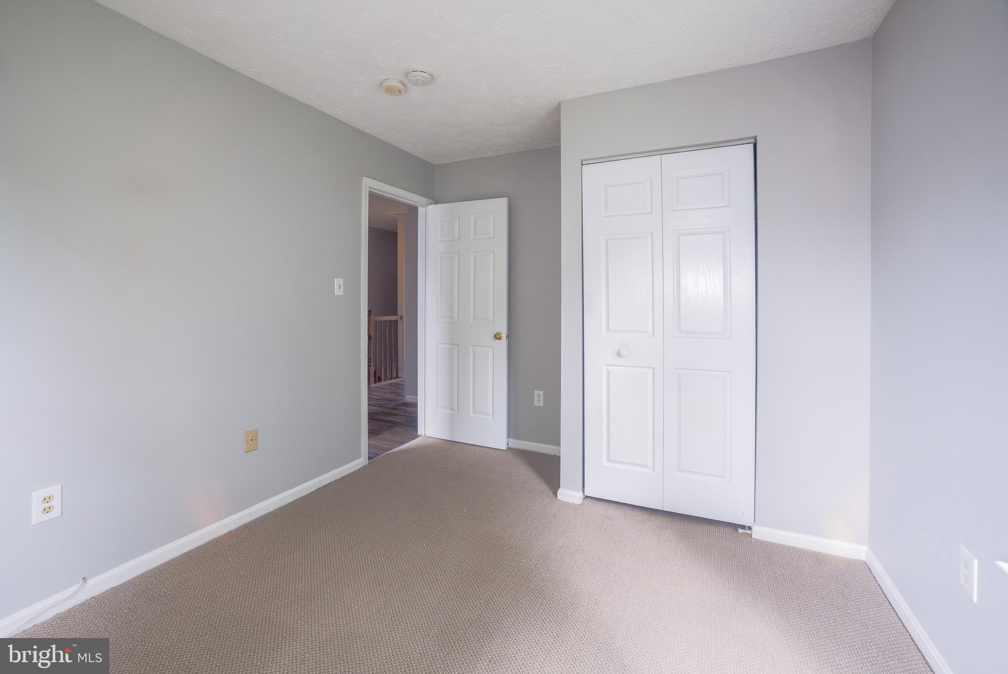 KINGSTON WOODS SUB - Residential Lease