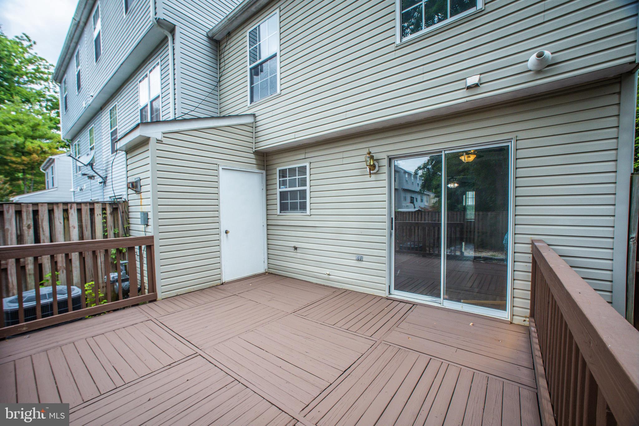 KINGSTON WOODS SUB - Residential Lease