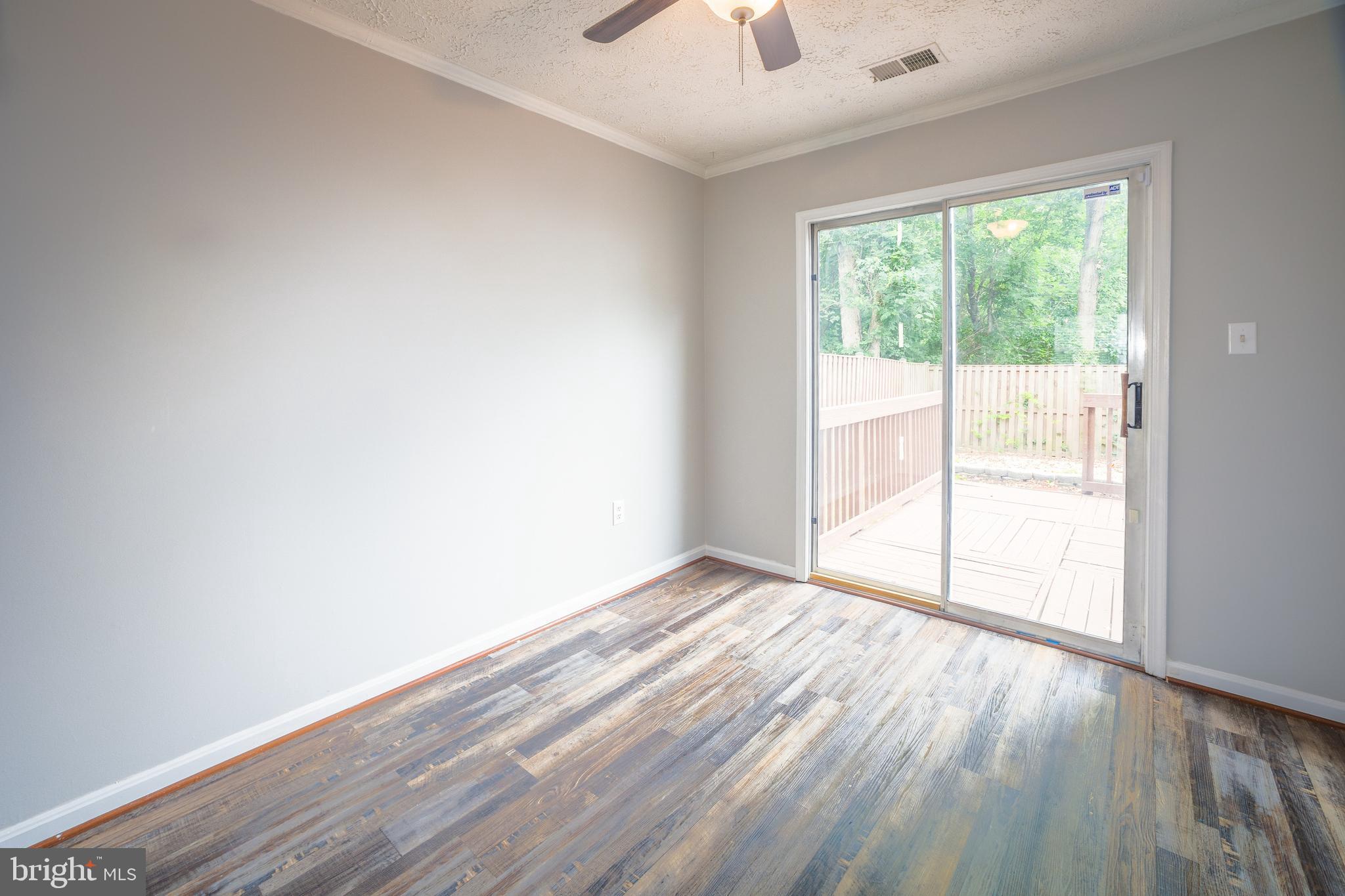 KINGSTON WOODS SUB - Residential Lease