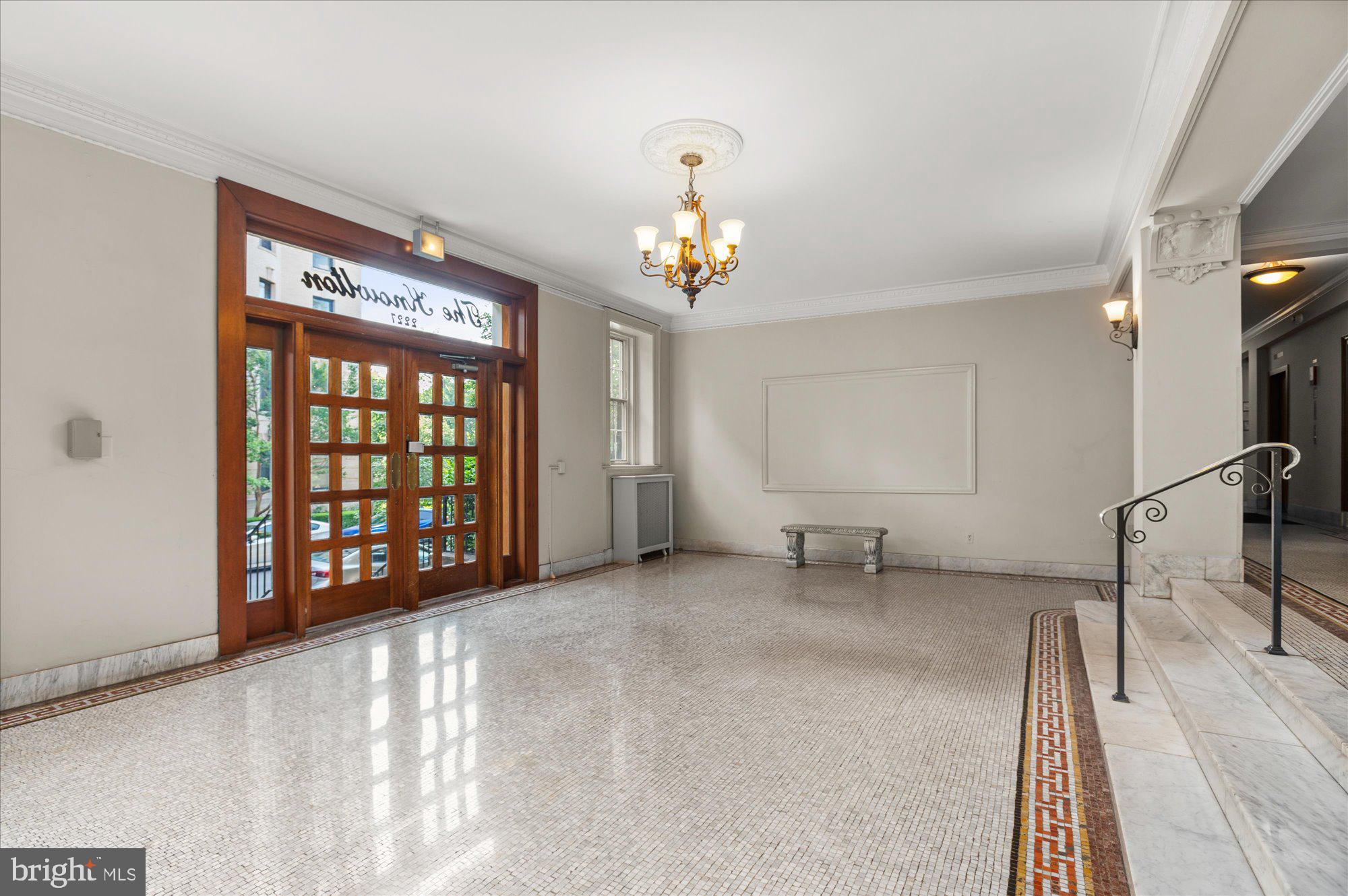 2227 20TH STREET NW 301