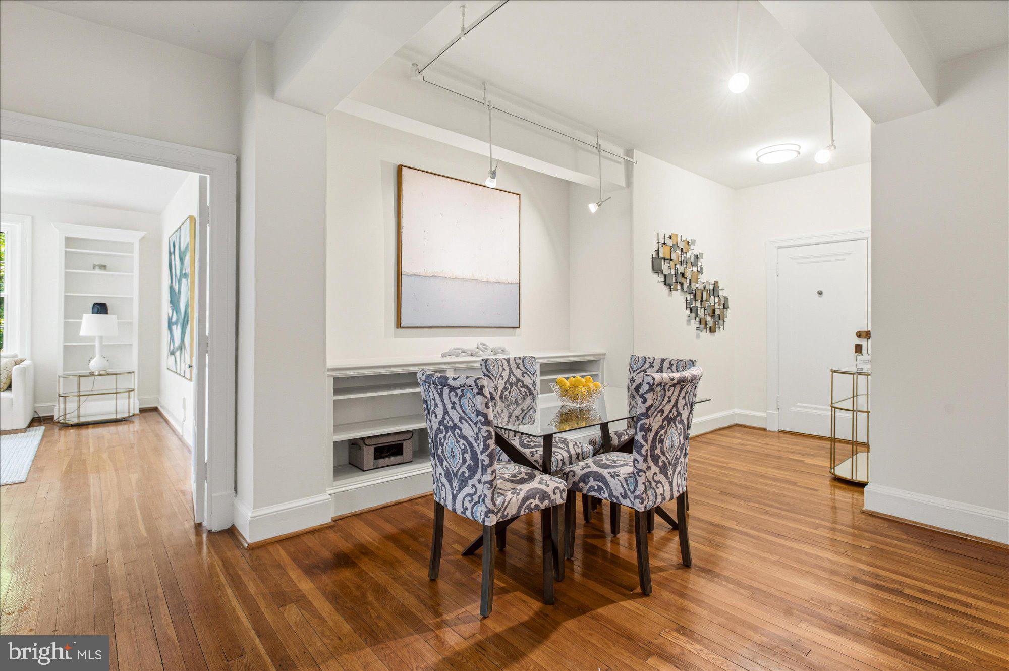 2227 20TH STREET NW 301
