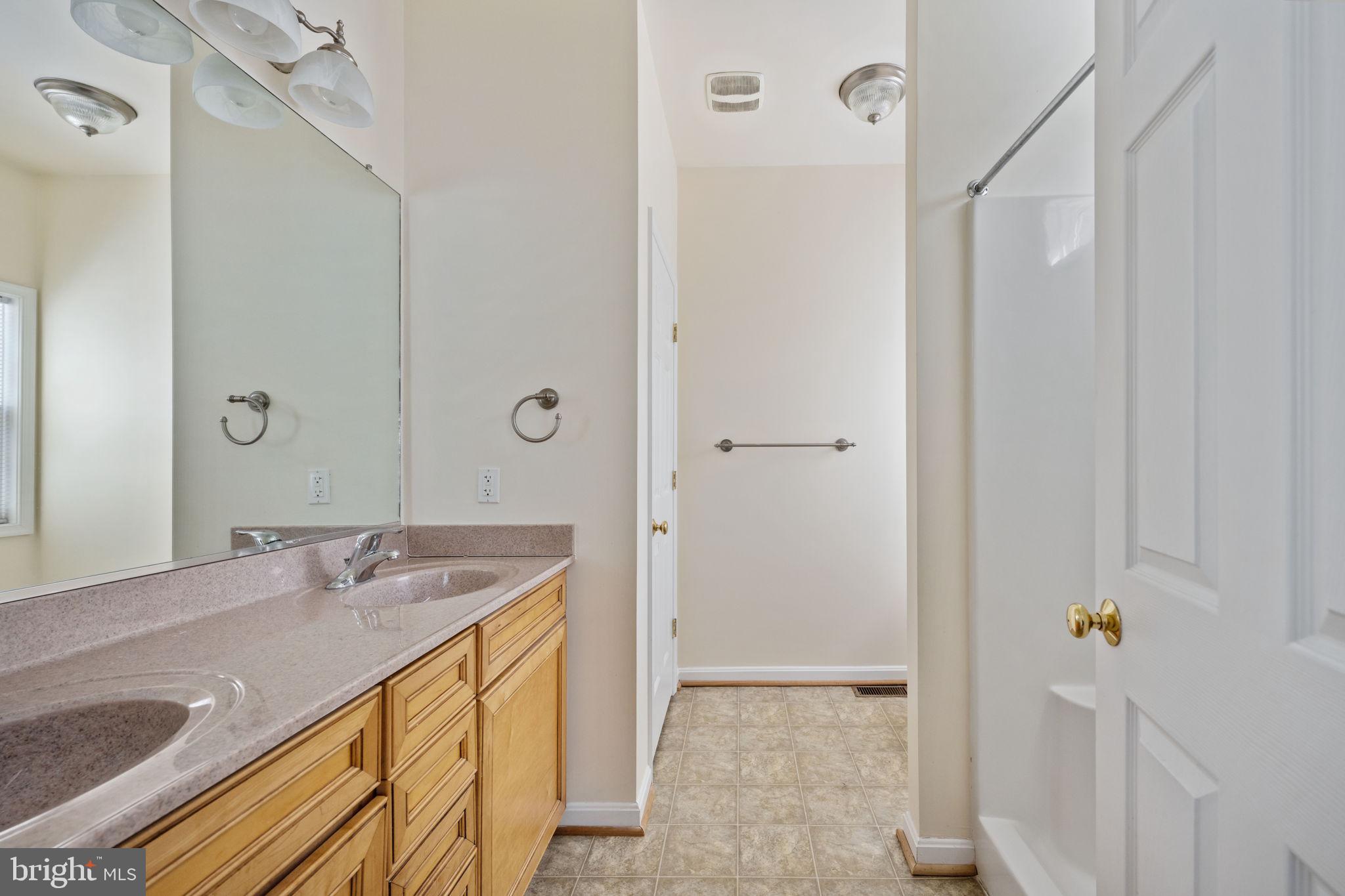 STRATFORD HARBOUR - Residential