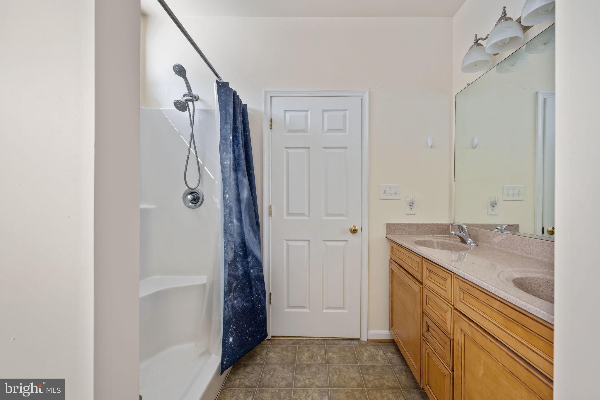 STRATFORD HARBOUR - Residential