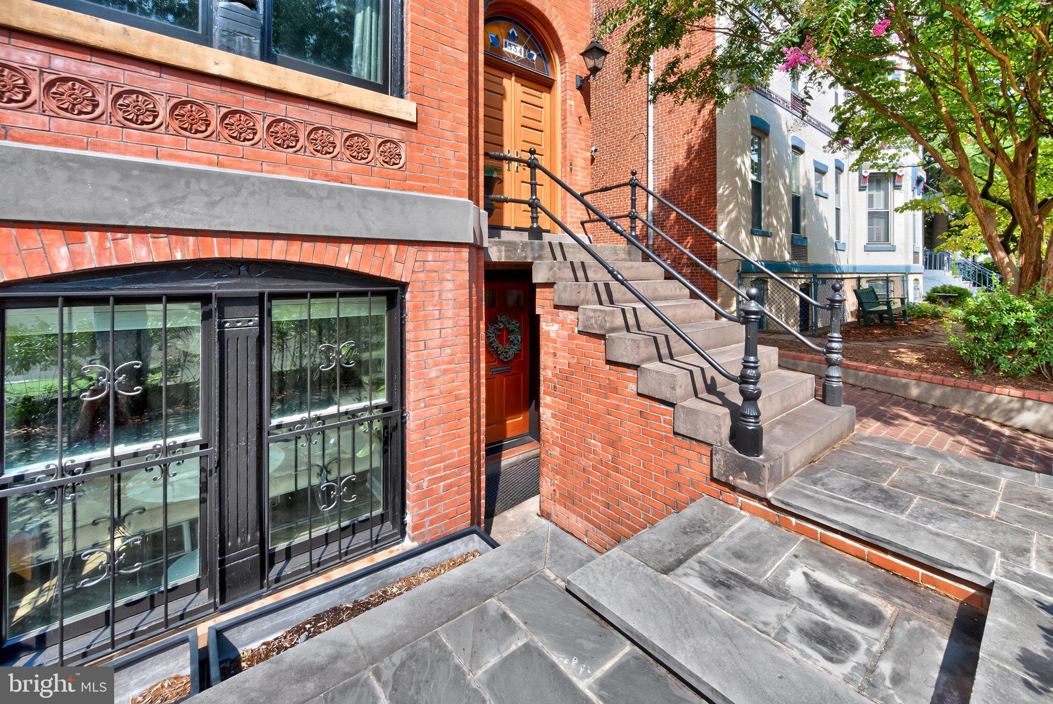 1534 15TH STREET NW