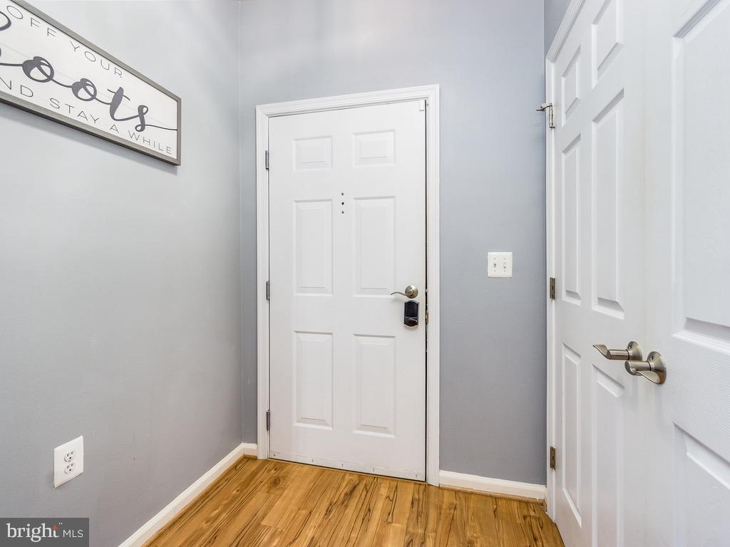 THE ADDISON AT ST PAUL - Residential Lease