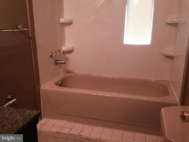 FEDERAL HILL HISTORIC DISTRICT - Residential Lease