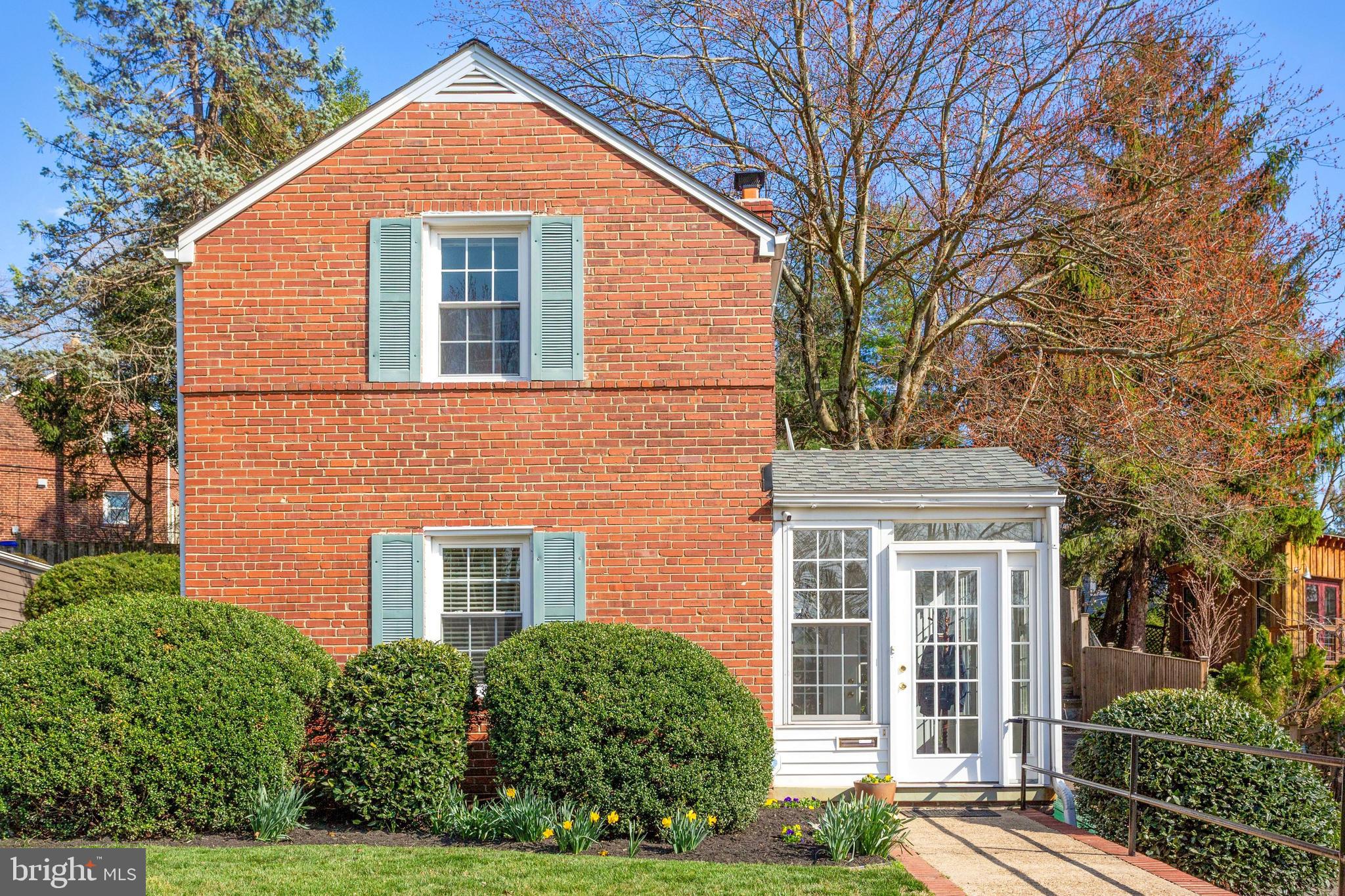 WESTOVER HILLS - Residential