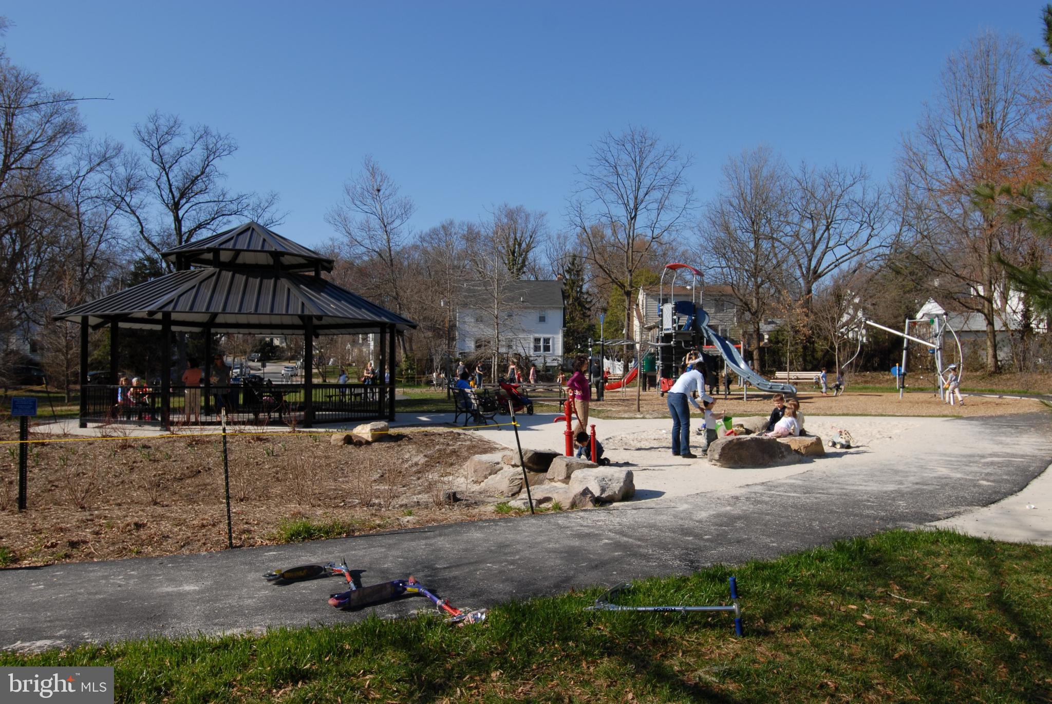 WESTOVER HILLS - Residential