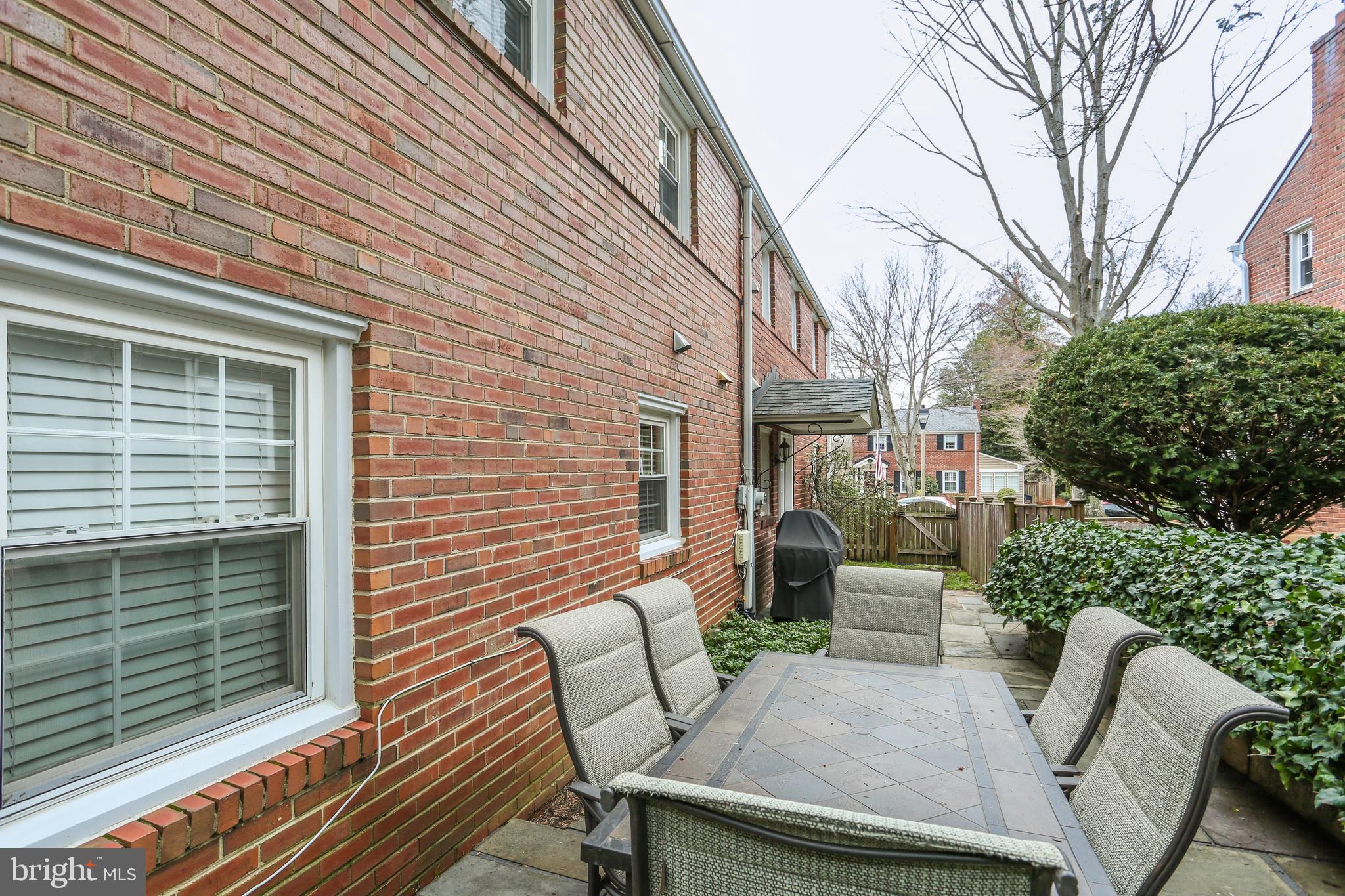 WESTOVER HILLS - Residential