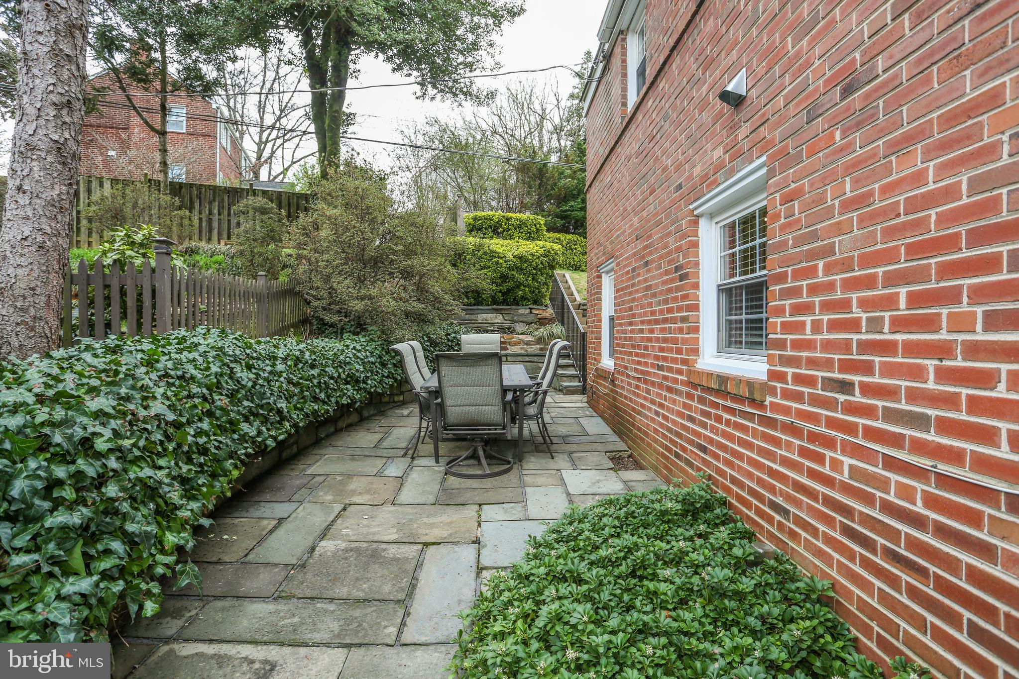 WESTOVER HILLS - Residential