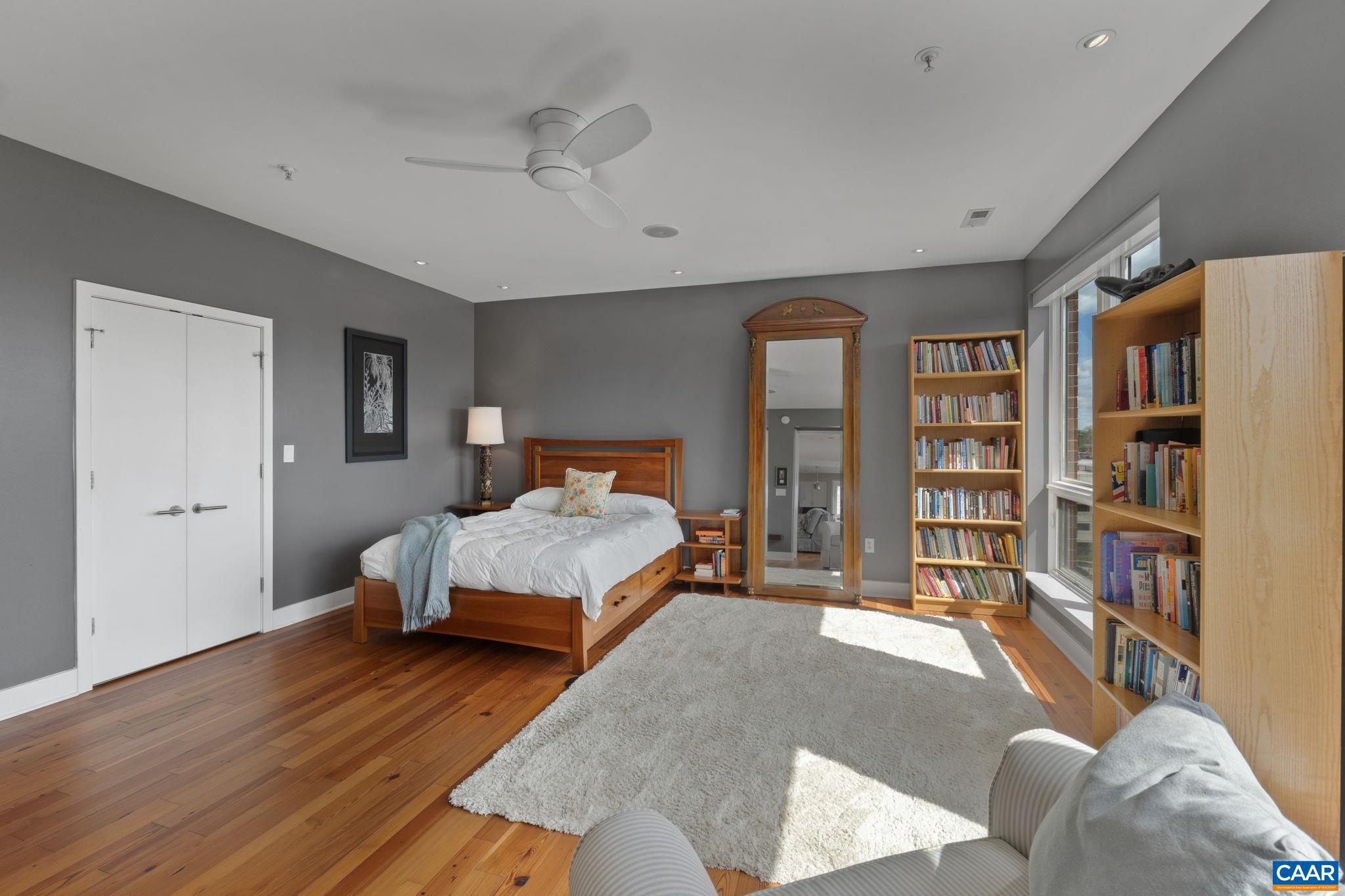 THE GLEASON - Residential