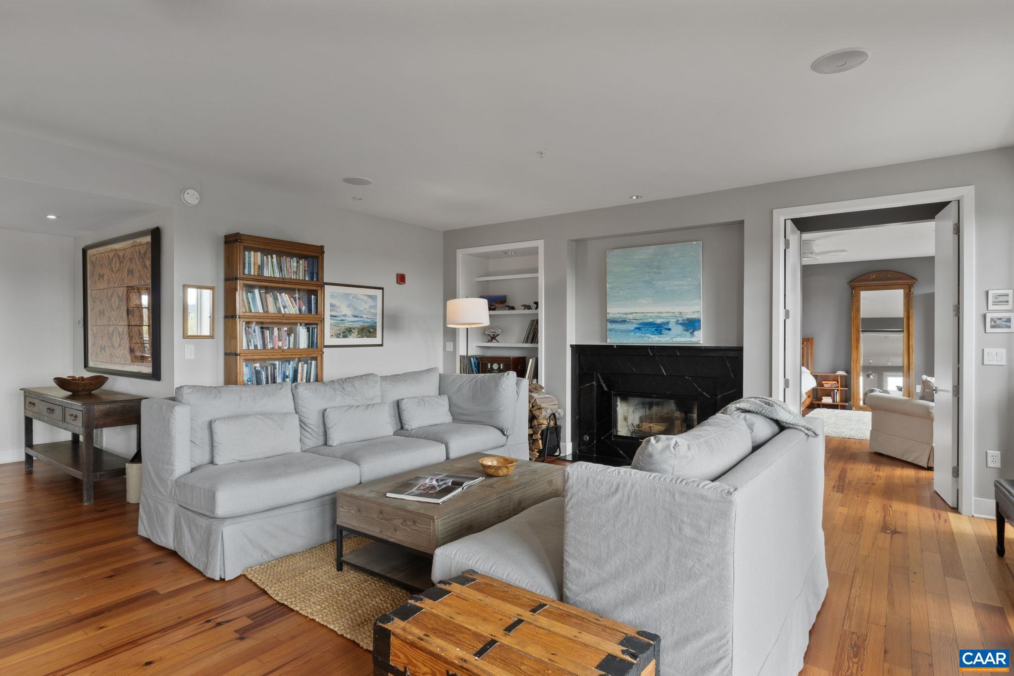 THE GLEASON - Residential