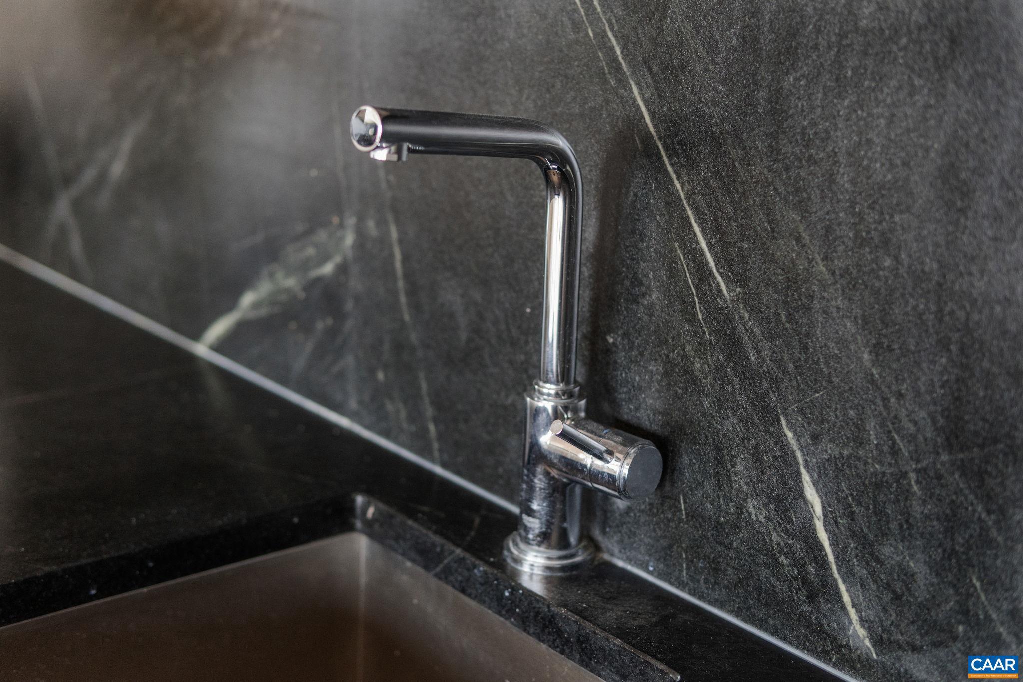 THE GLEASON - Residential