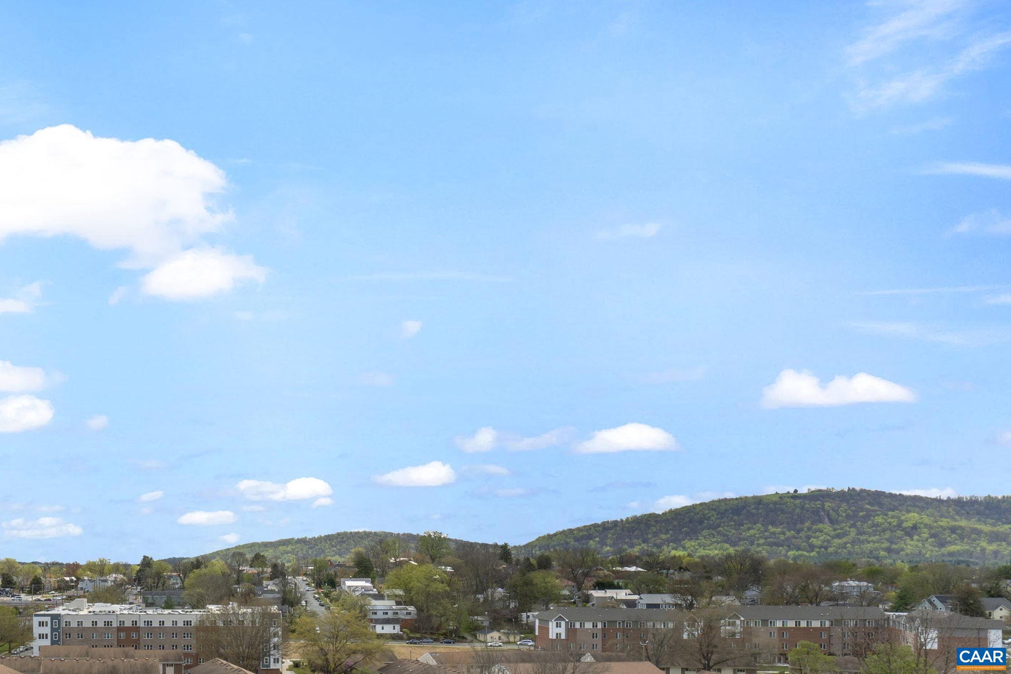 THE GLEASON - Residential