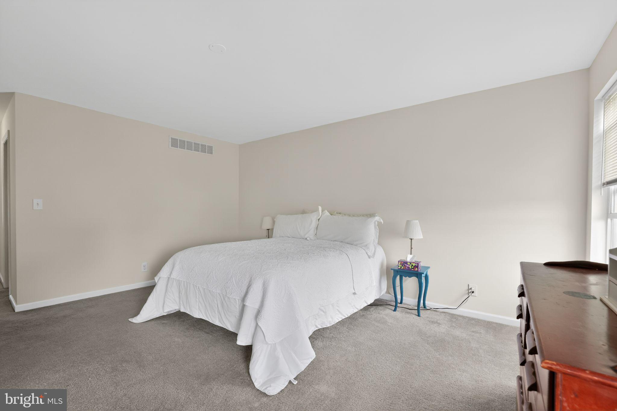 NON AVAILABLE - Residential