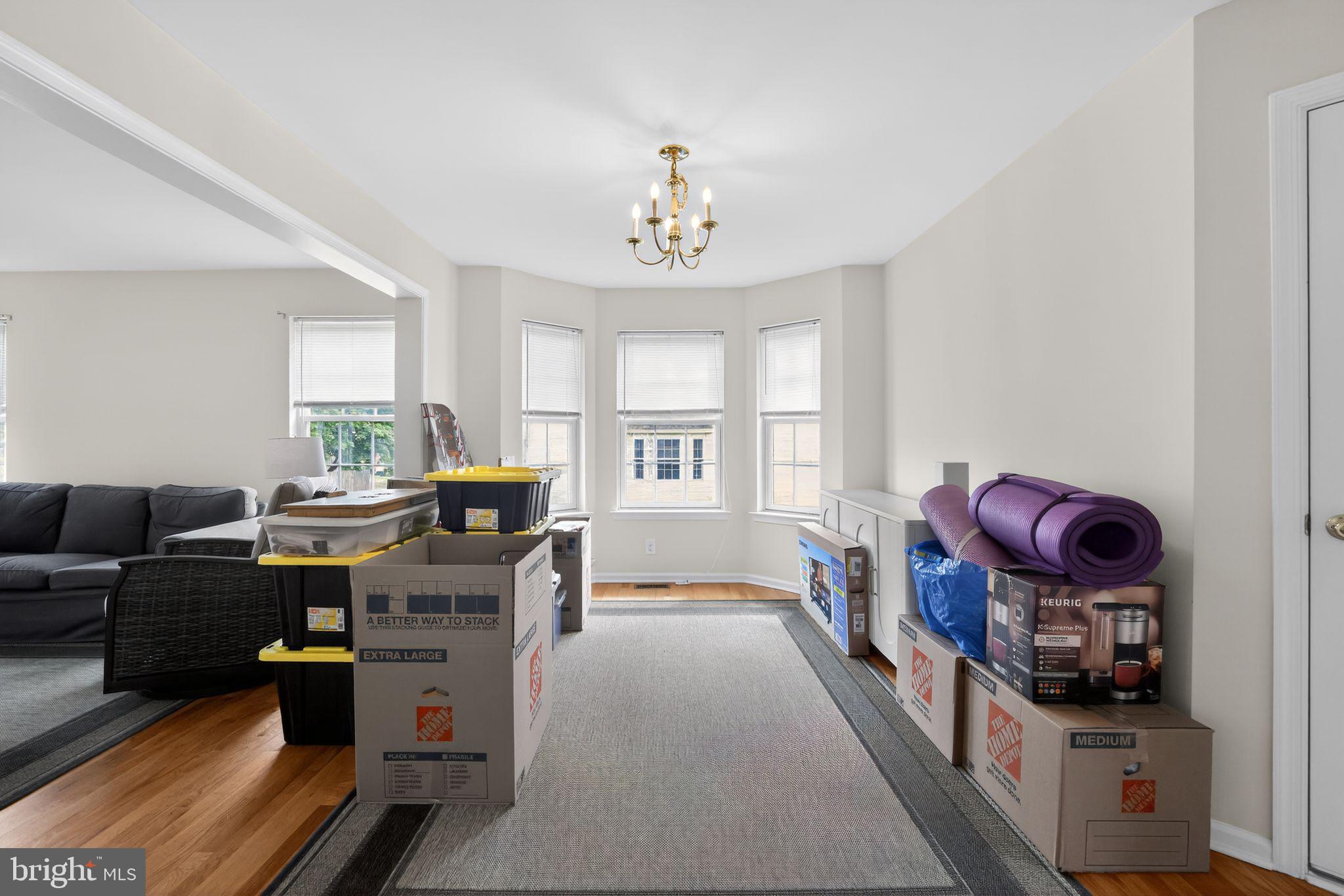 NON AVAILABLE - Residential
