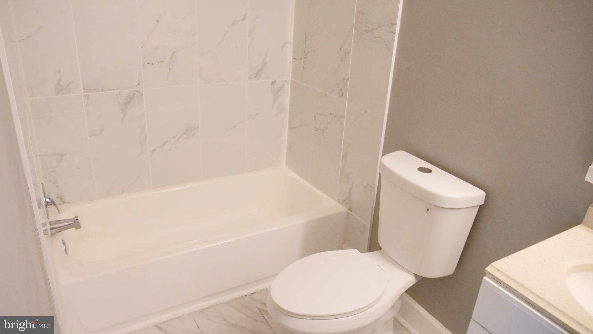 PINES CONDOMINIUM - Residential