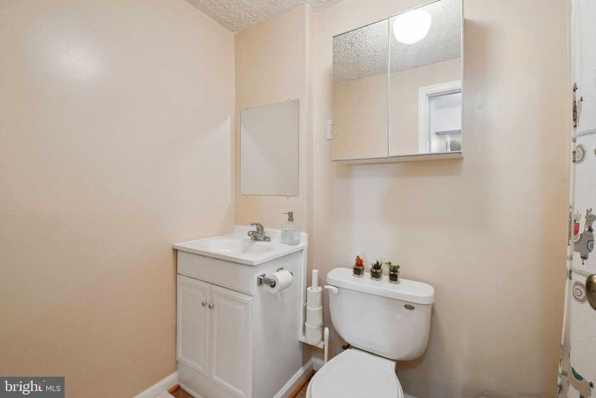 MONTCLAIR - Residential