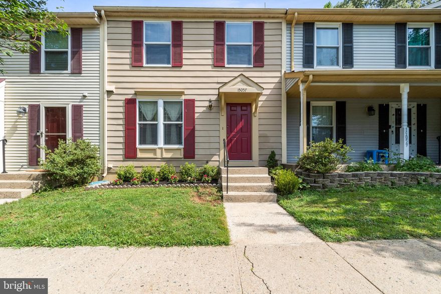 Enjoy comfortable living in this well maintained townhome featuring a functional floor plan and a private setting backing to mature trees. The main level offers seamless access to a spacious wood deck, perfect for outdoor dining, entertaining, or simply relaxing while enjoying the wooded views. The walkout lower level opens to a fully fenced backyard, providing both privacy and versatile outdoor living space.

Ideally located in the heart of Montclair, residents have access to an abundance of community amenities including lakes, parks, walking trails, playgrounds, and more. Optional membership to Montclair Country Club offers golf, tennis, swimming, and social activities. With convenient access to I95, shopping, dining, and commuter routes, this home combines tranquility with everyday convenience.

A wonderful opportunity to own in one of the area's most established and amenity rich communities.