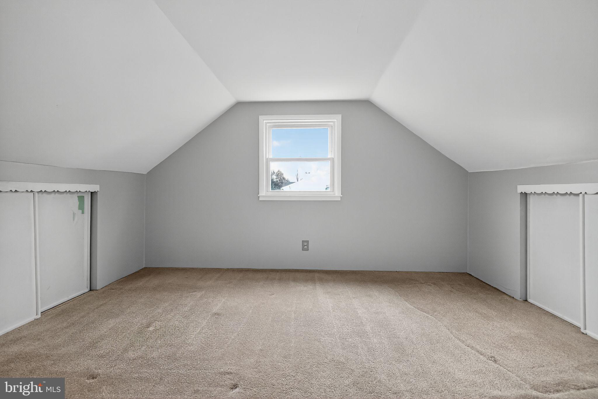 SPEEDWAY - Residential Lease