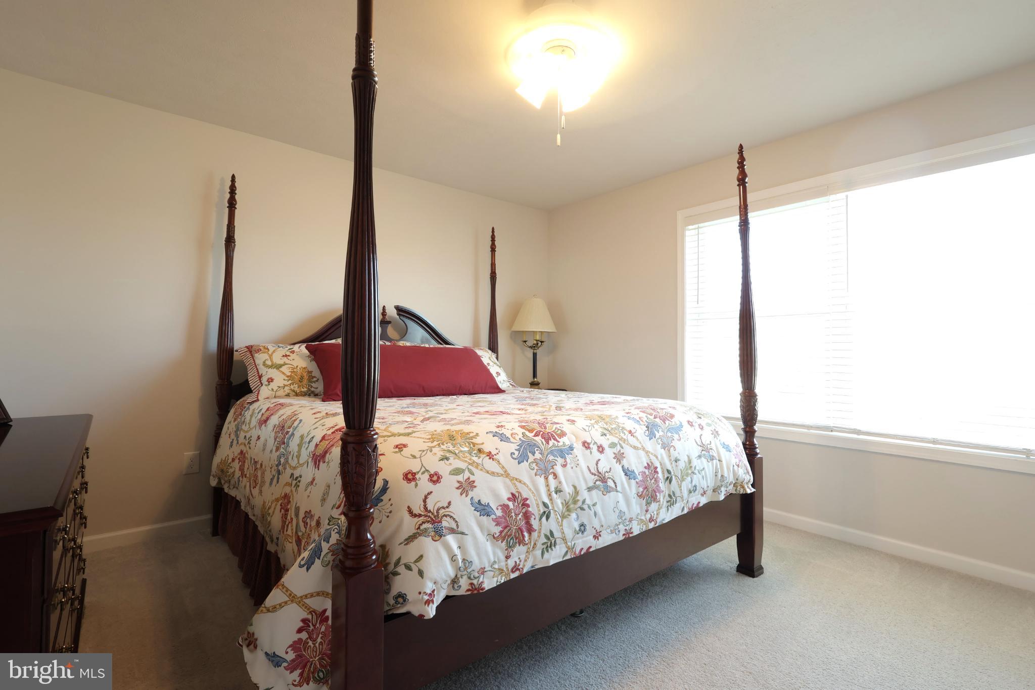 GRAYS POINTE - Residential