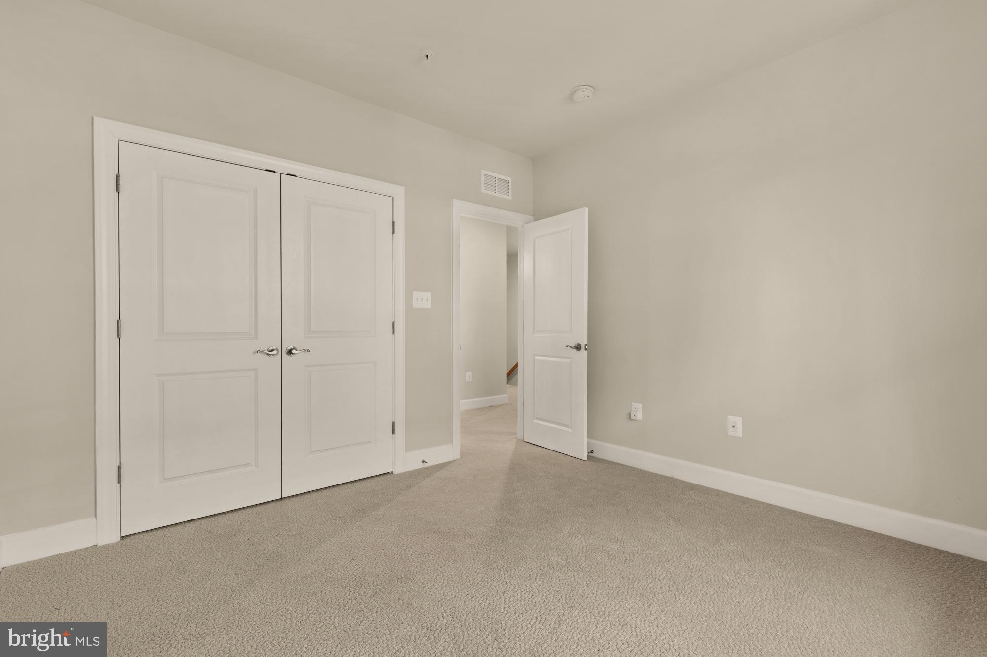 HANOVER - Residential Lease