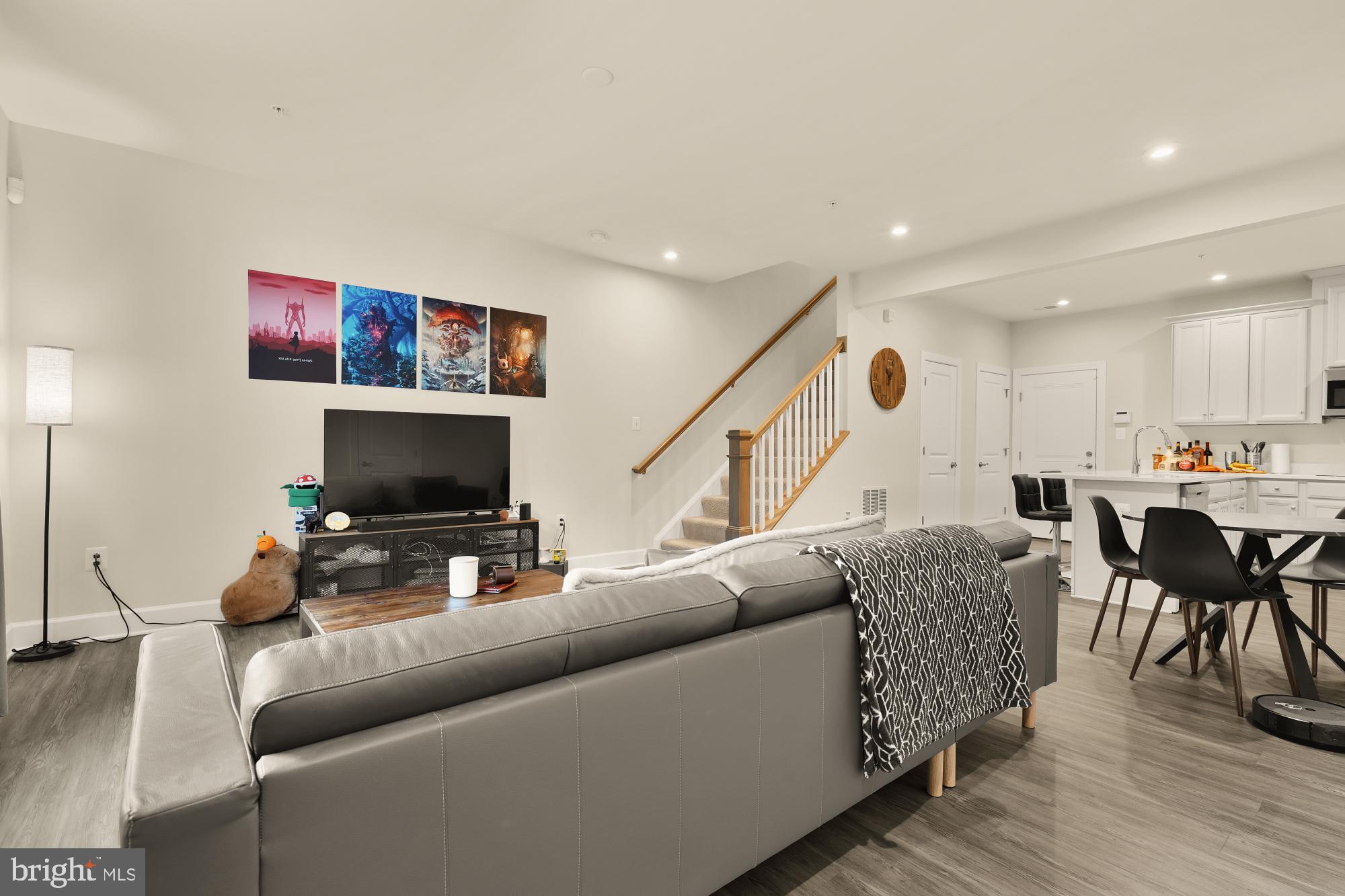 HANOVER - Residential Lease