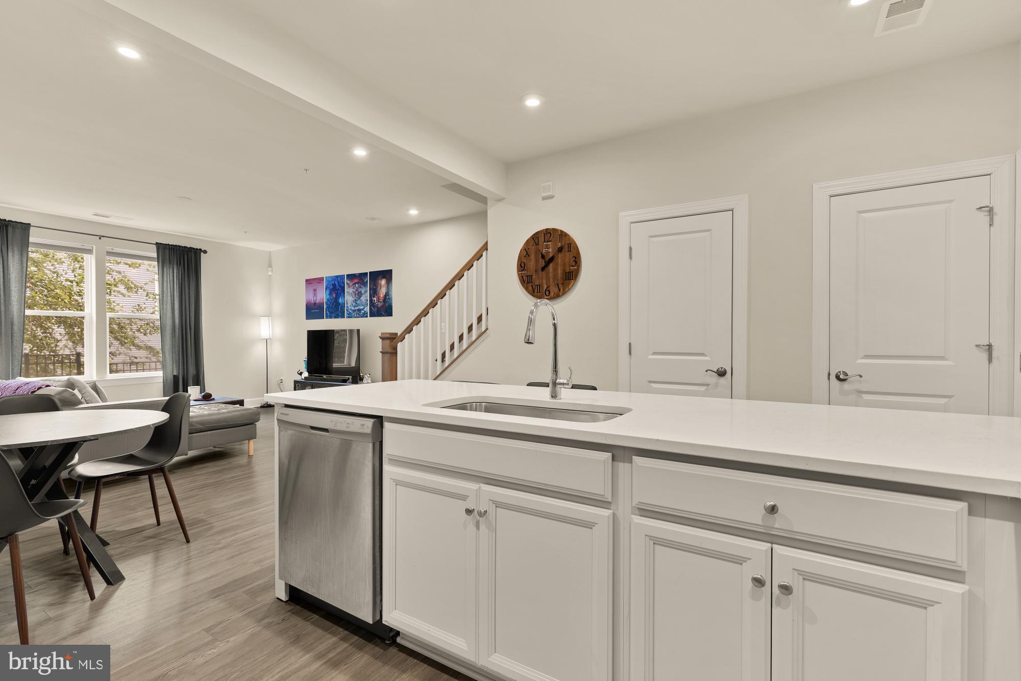 HANOVER - Residential Lease