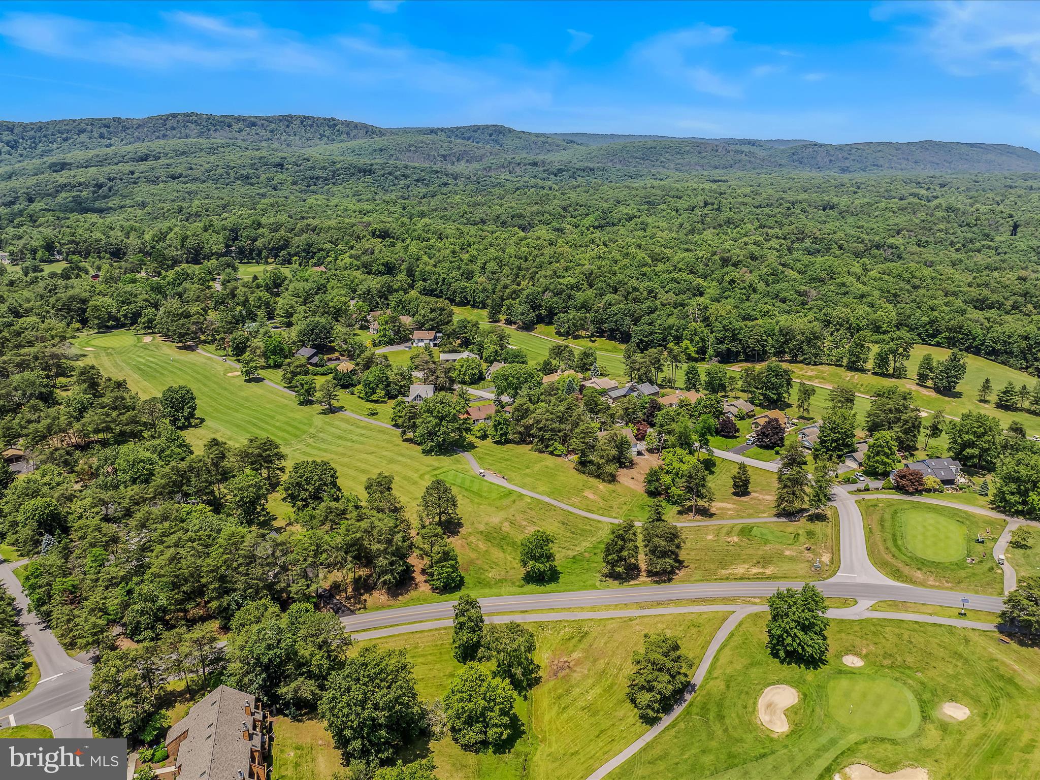 THE WOODS RESORT - Residential