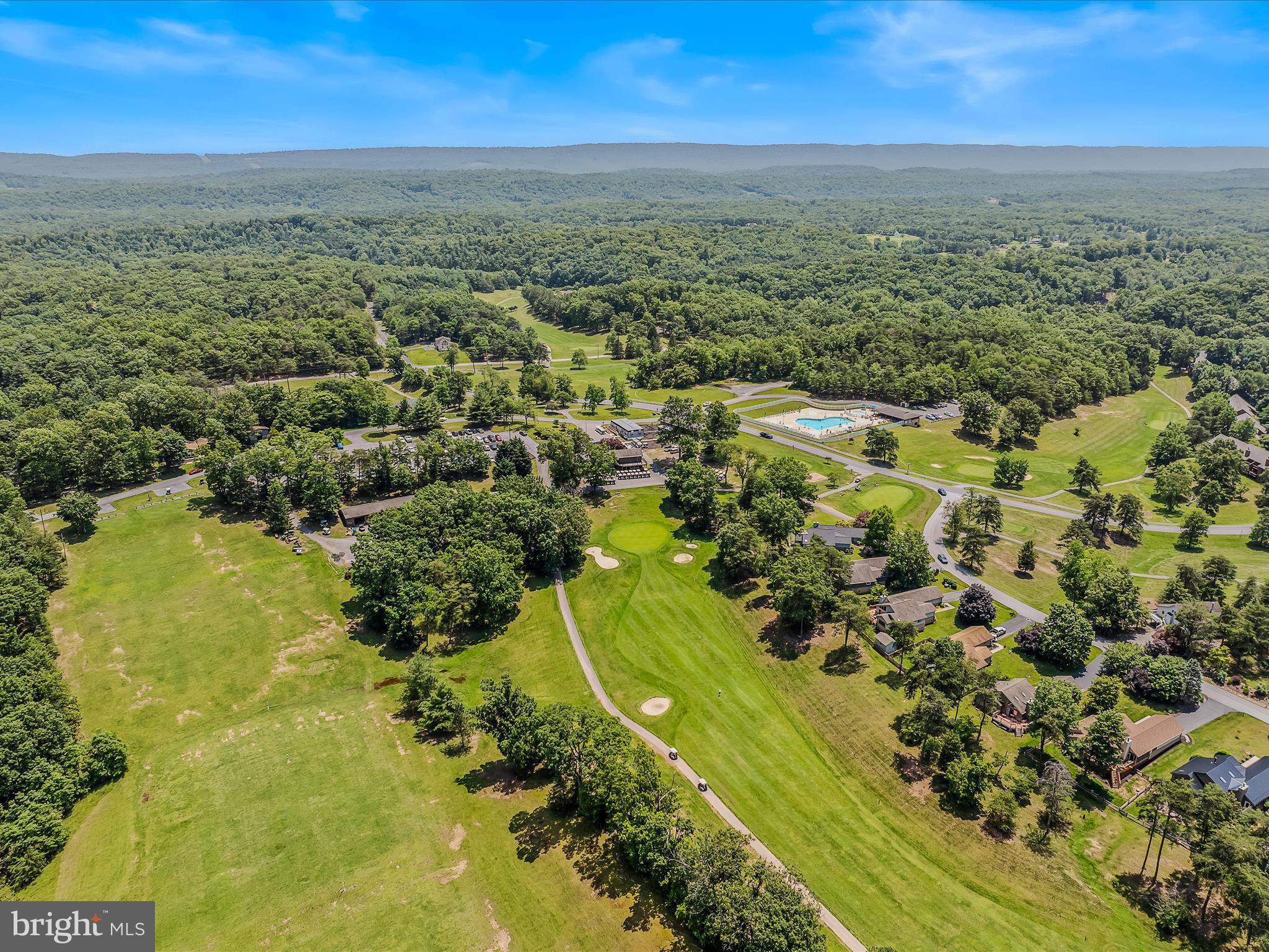 THE WOODS RESORT - Residential