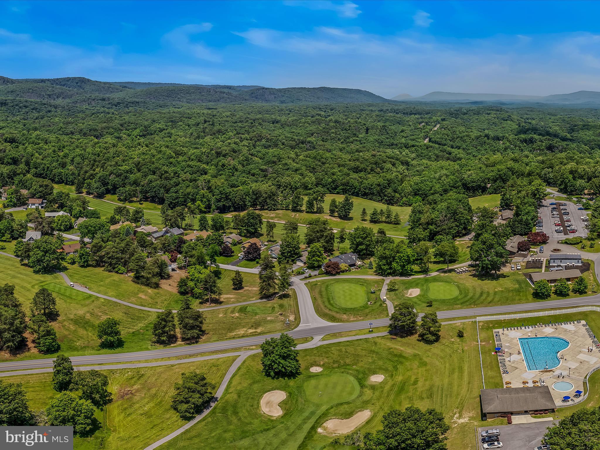 THE WOODS RESORT - Residential