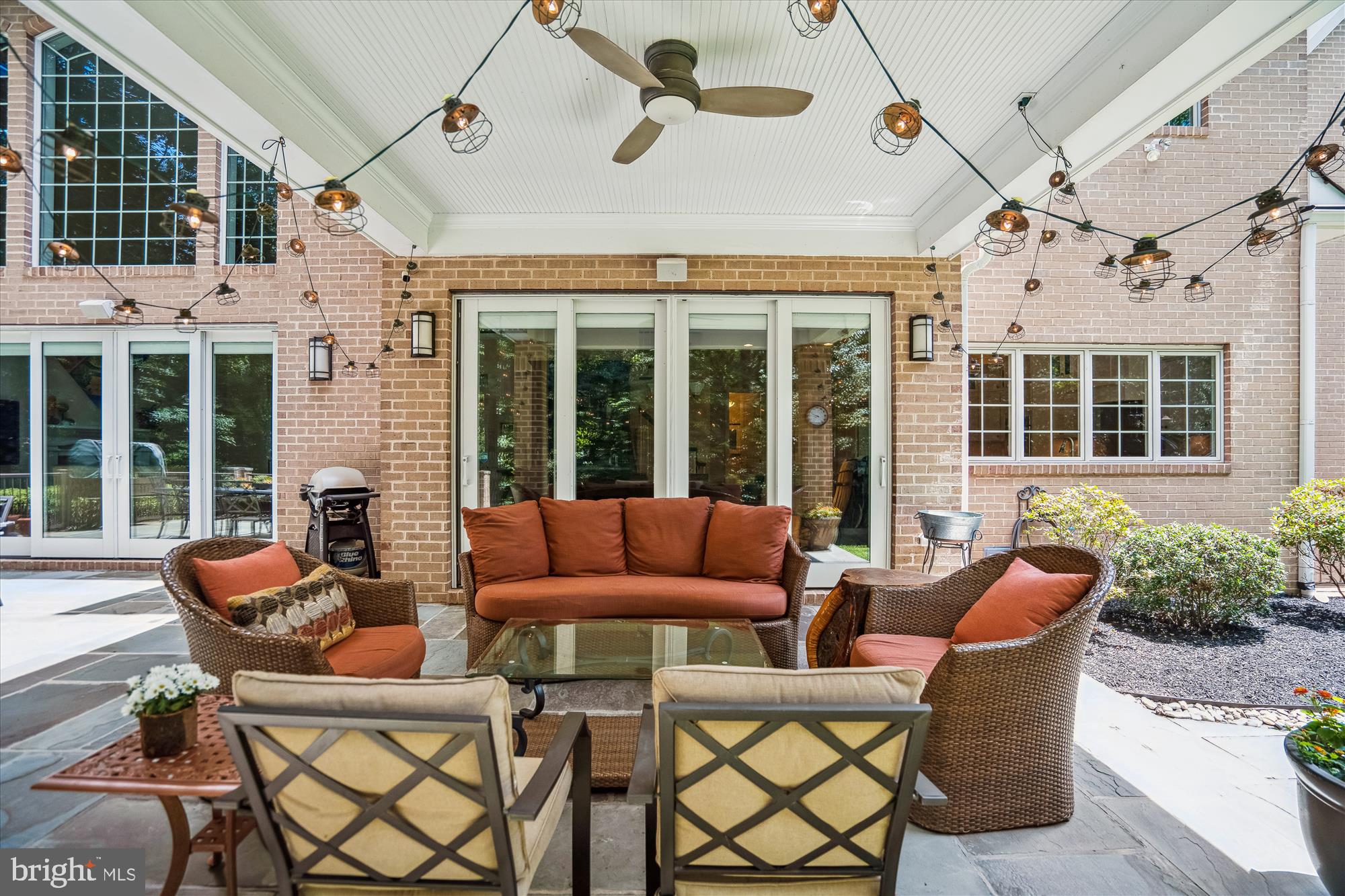 HIGHLAND OVERLOOK - Residential