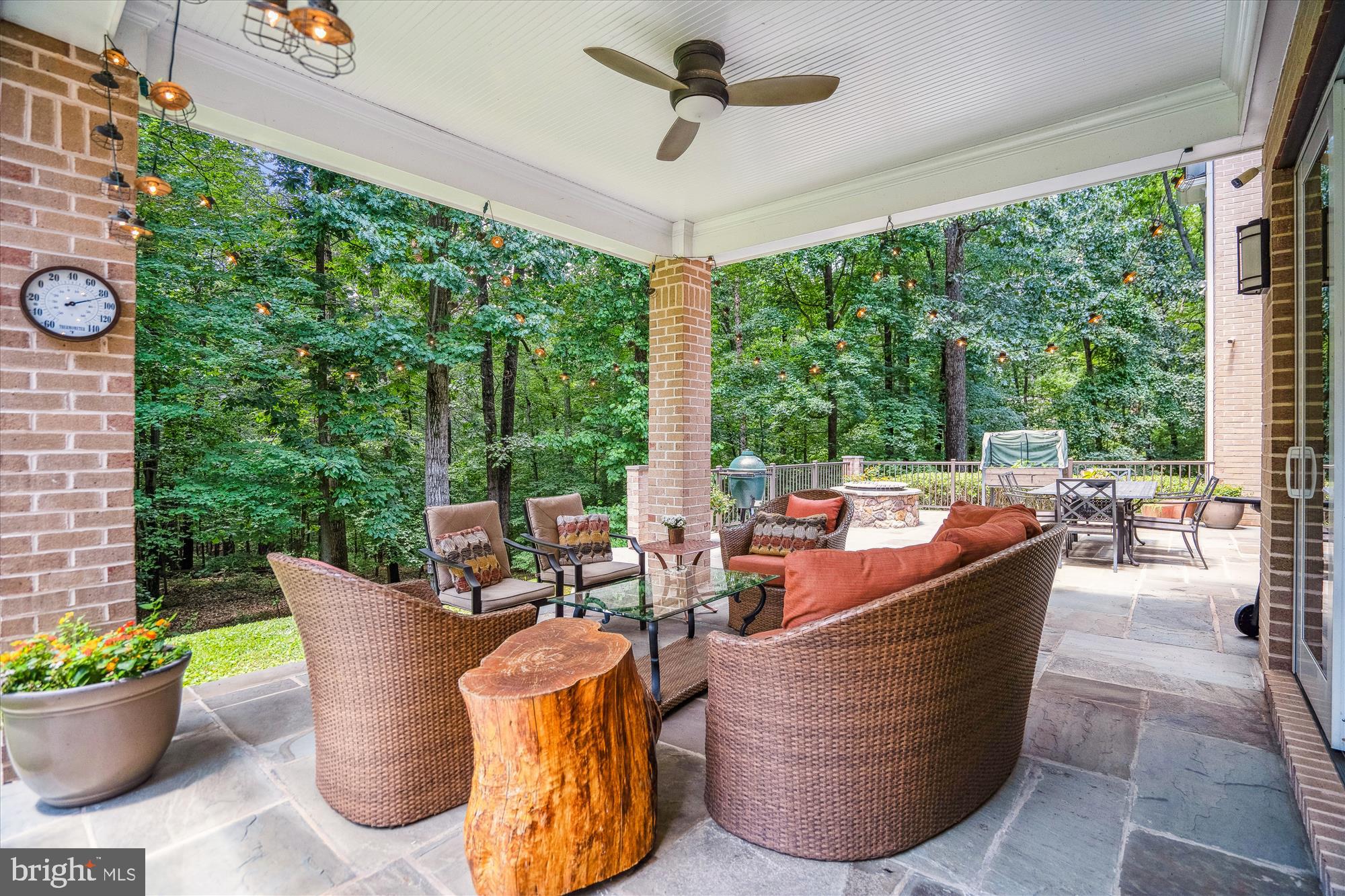 HIGHLAND OVERLOOK - Residential