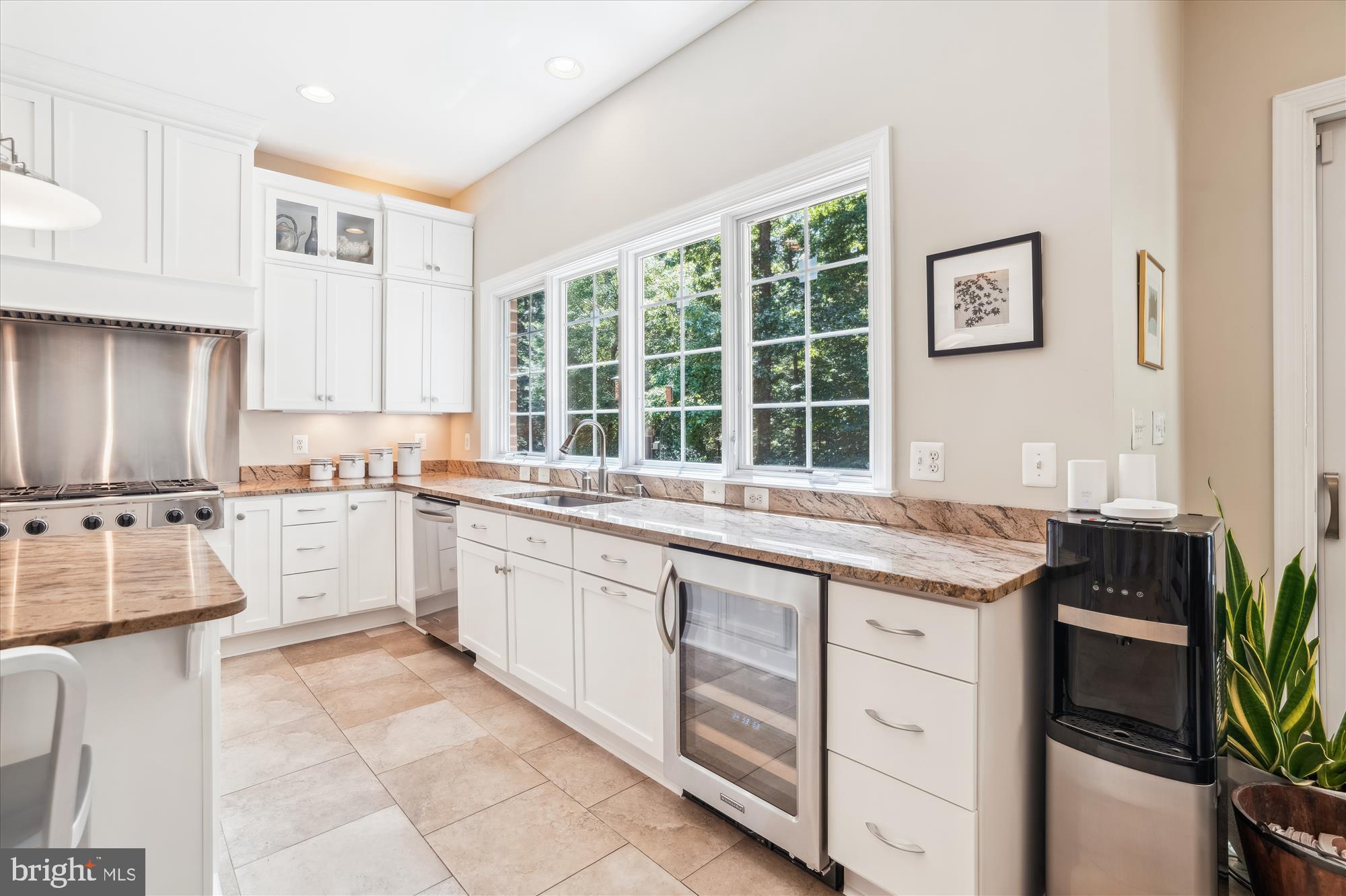 HIGHLAND OVERLOOK - Residential