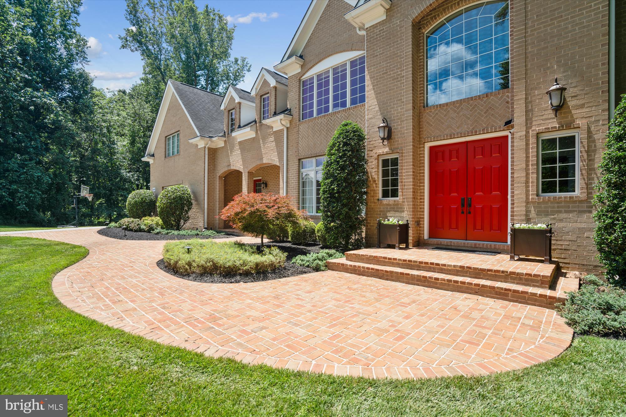 HIGHLAND OVERLOOK - Residential