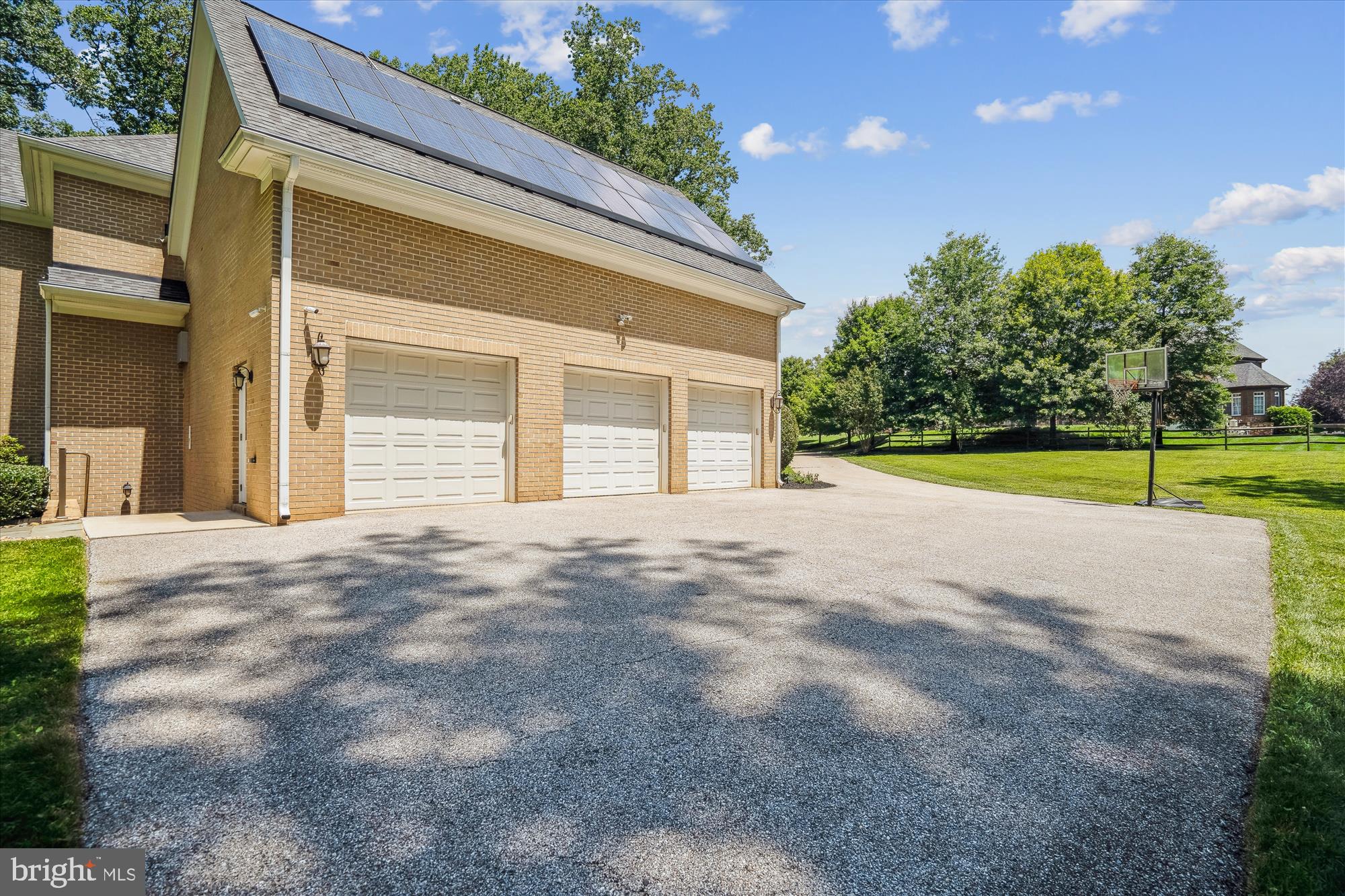 HIGHLAND OVERLOOK - Residential