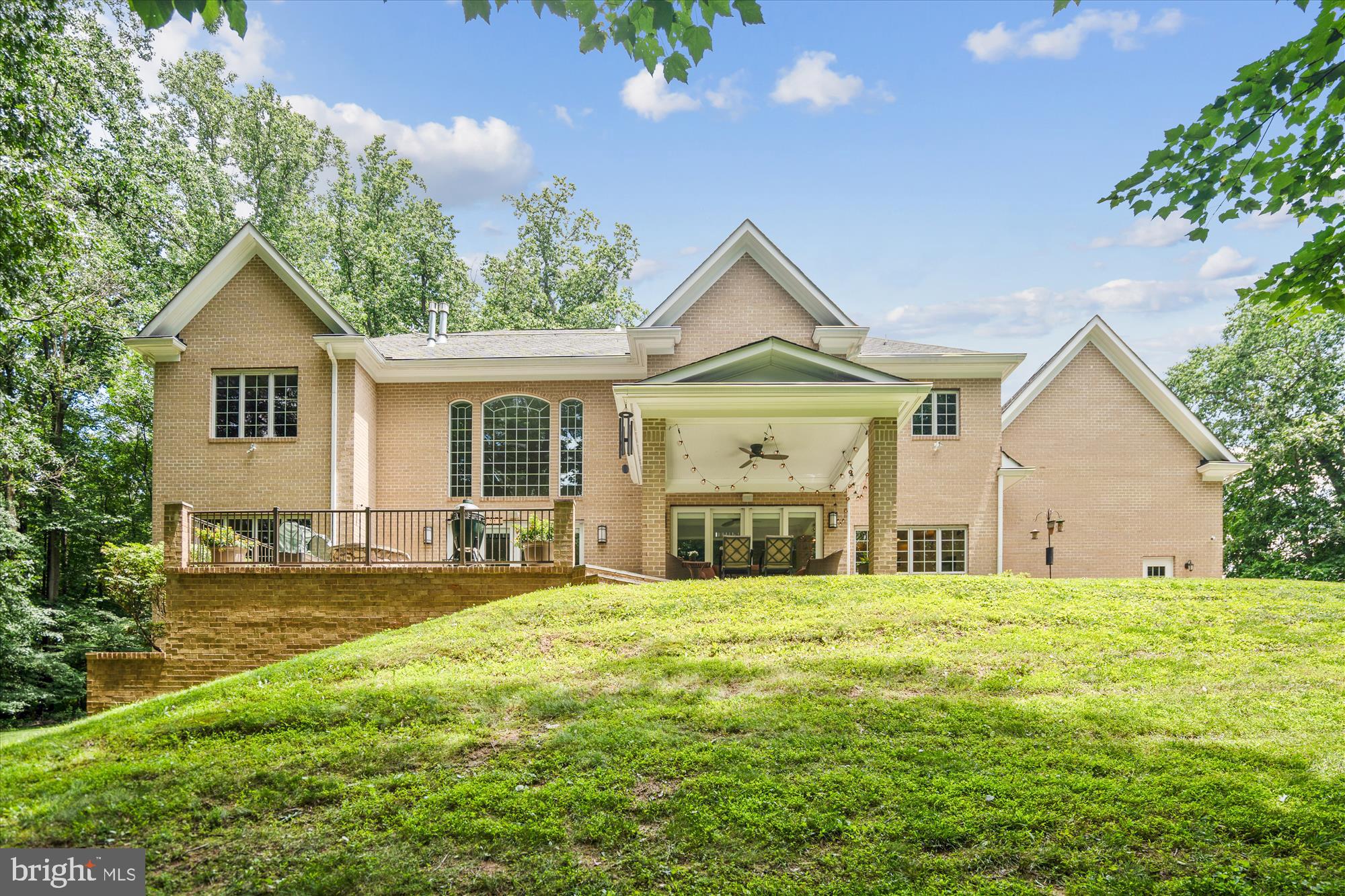 HIGHLAND OVERLOOK - Residential