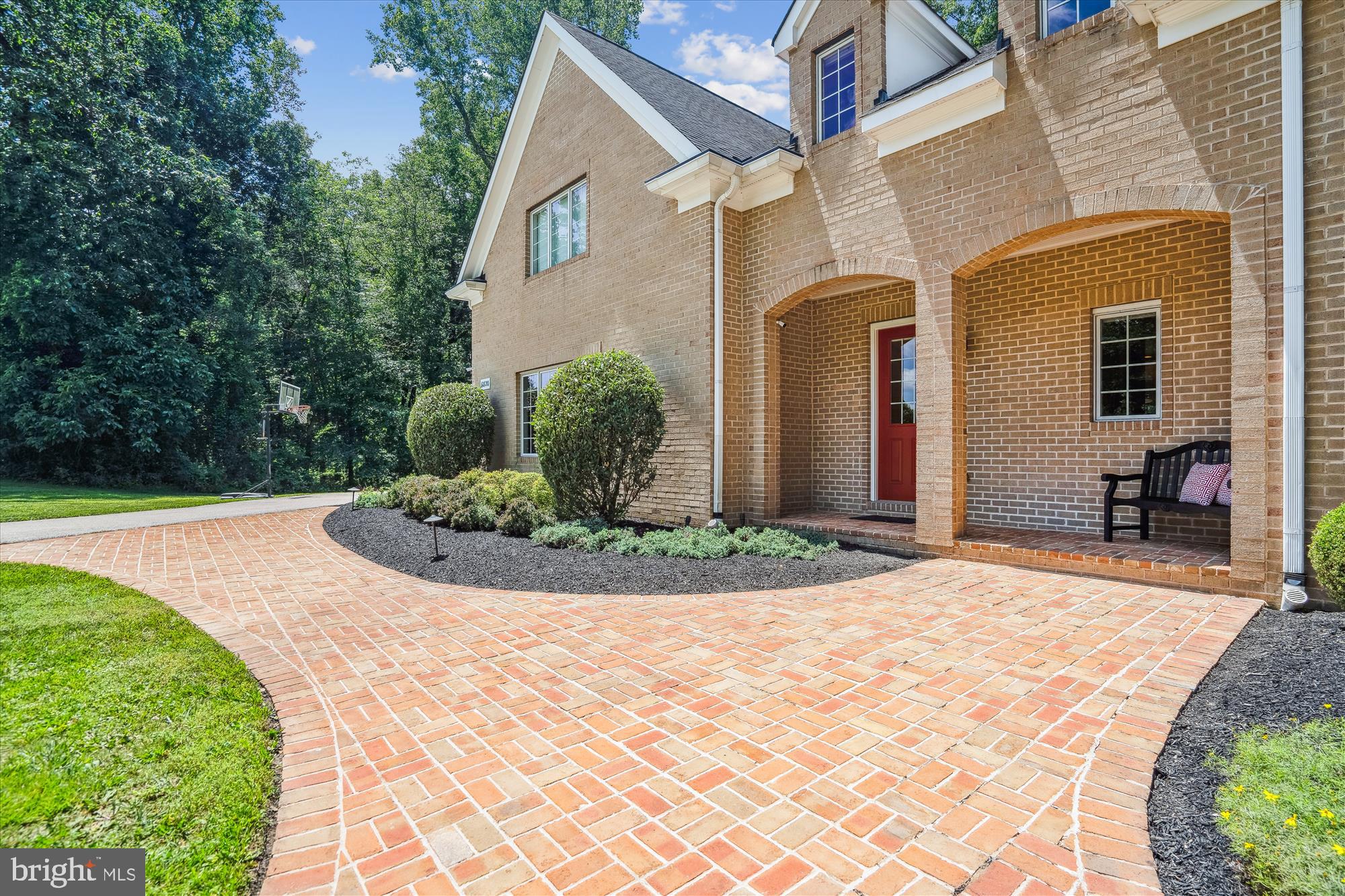 HIGHLAND OVERLOOK - Residential