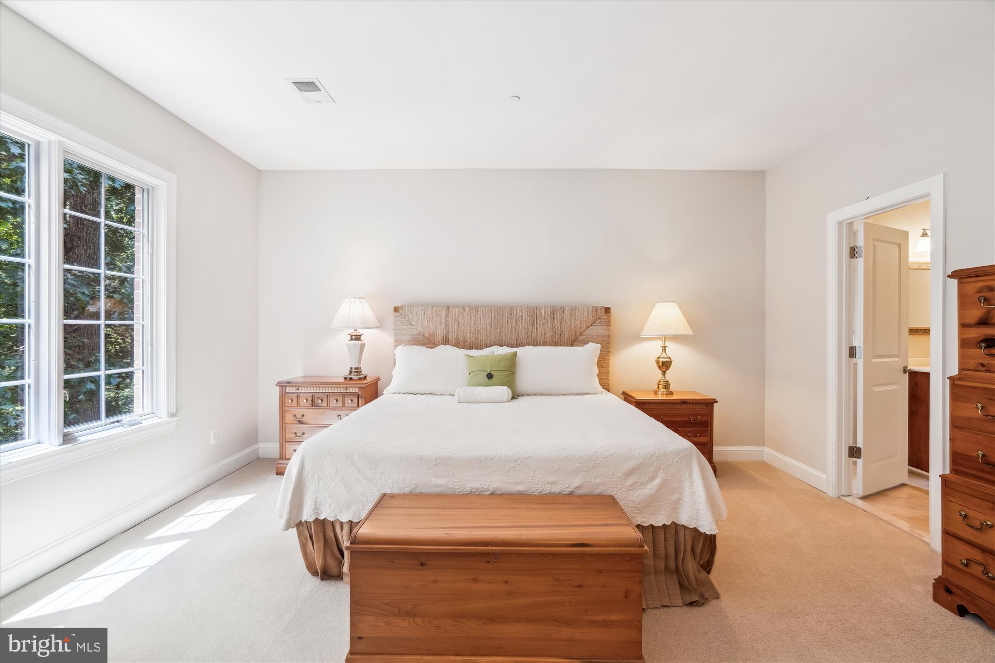 HIGHLAND OVERLOOK - Residential