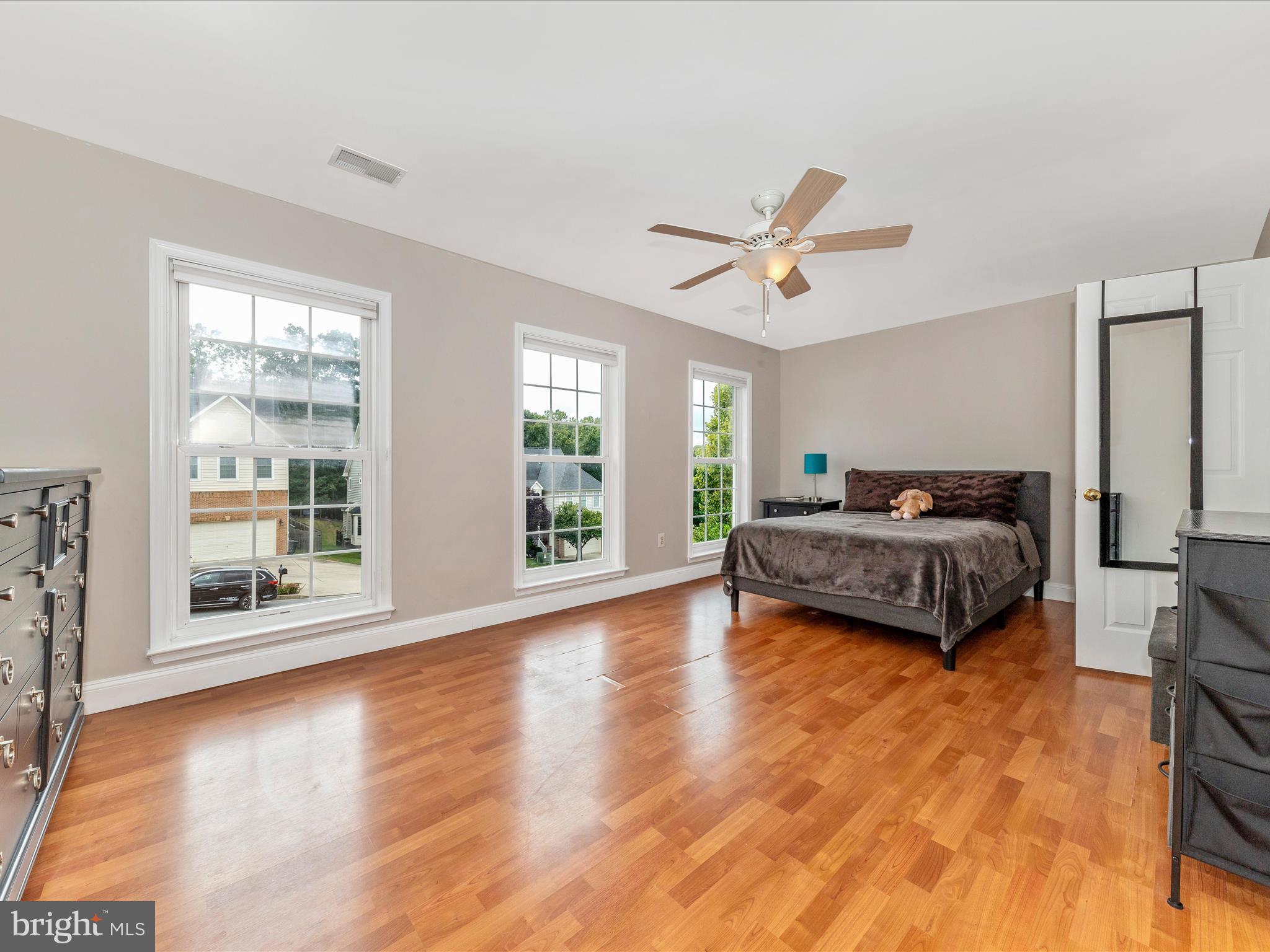 RIDGEVILLE HEIGHTS - Residential