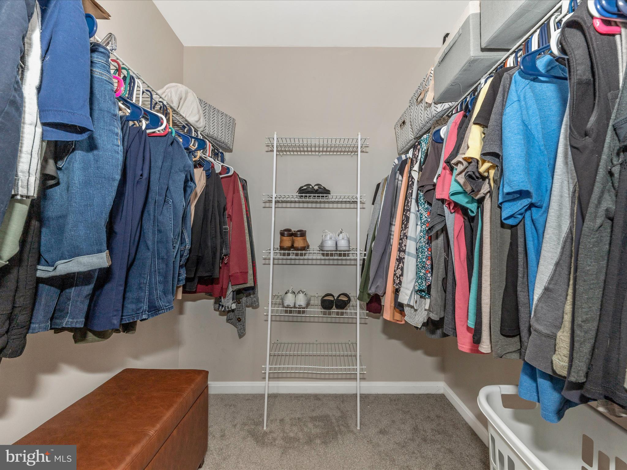 RIDGEVILLE HEIGHTS - Residential