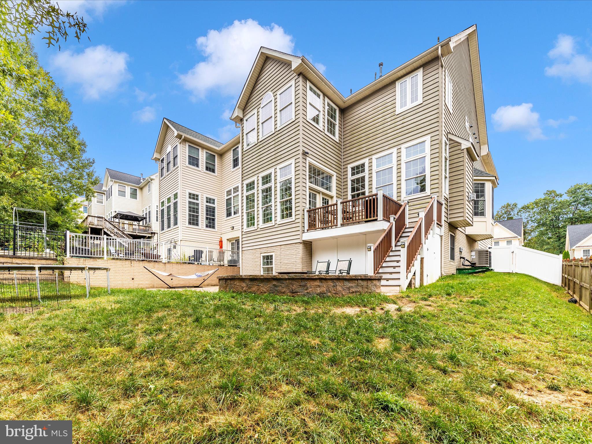 RIDGEVILLE HEIGHTS - Residential